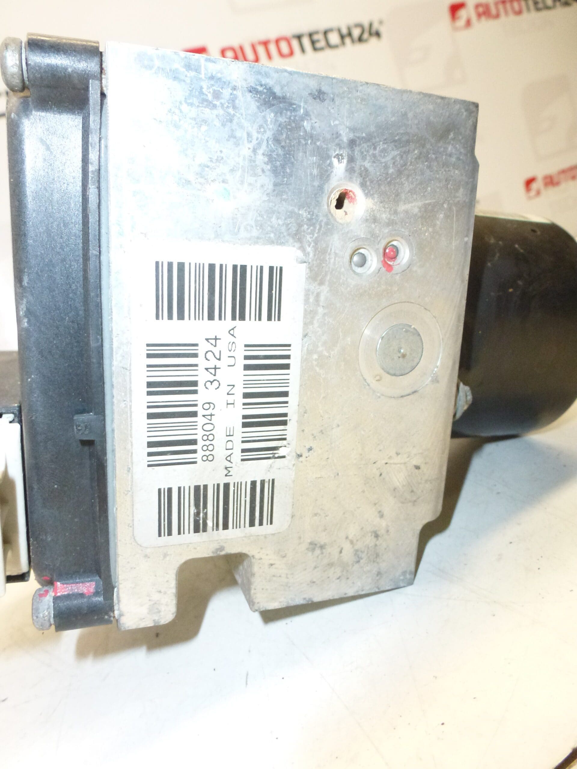 Module de commande ABS/ESP TRW 15732101 pour Peugeot 407 d'occasion réf. 9657462080, 4541X3, 4541X4 – Image 2