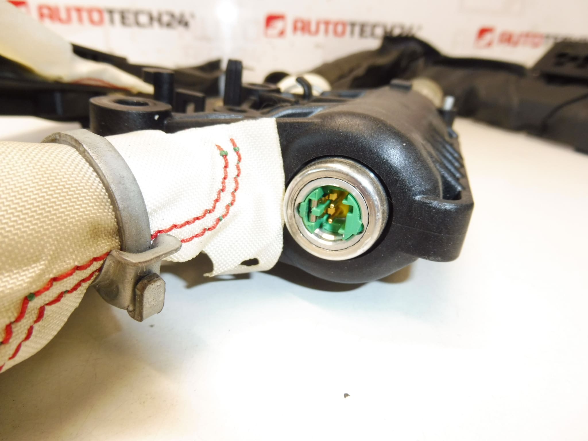 Airbag de toit côté conducteur Peugeot 1007 9655837980 8329ZX – Image 2