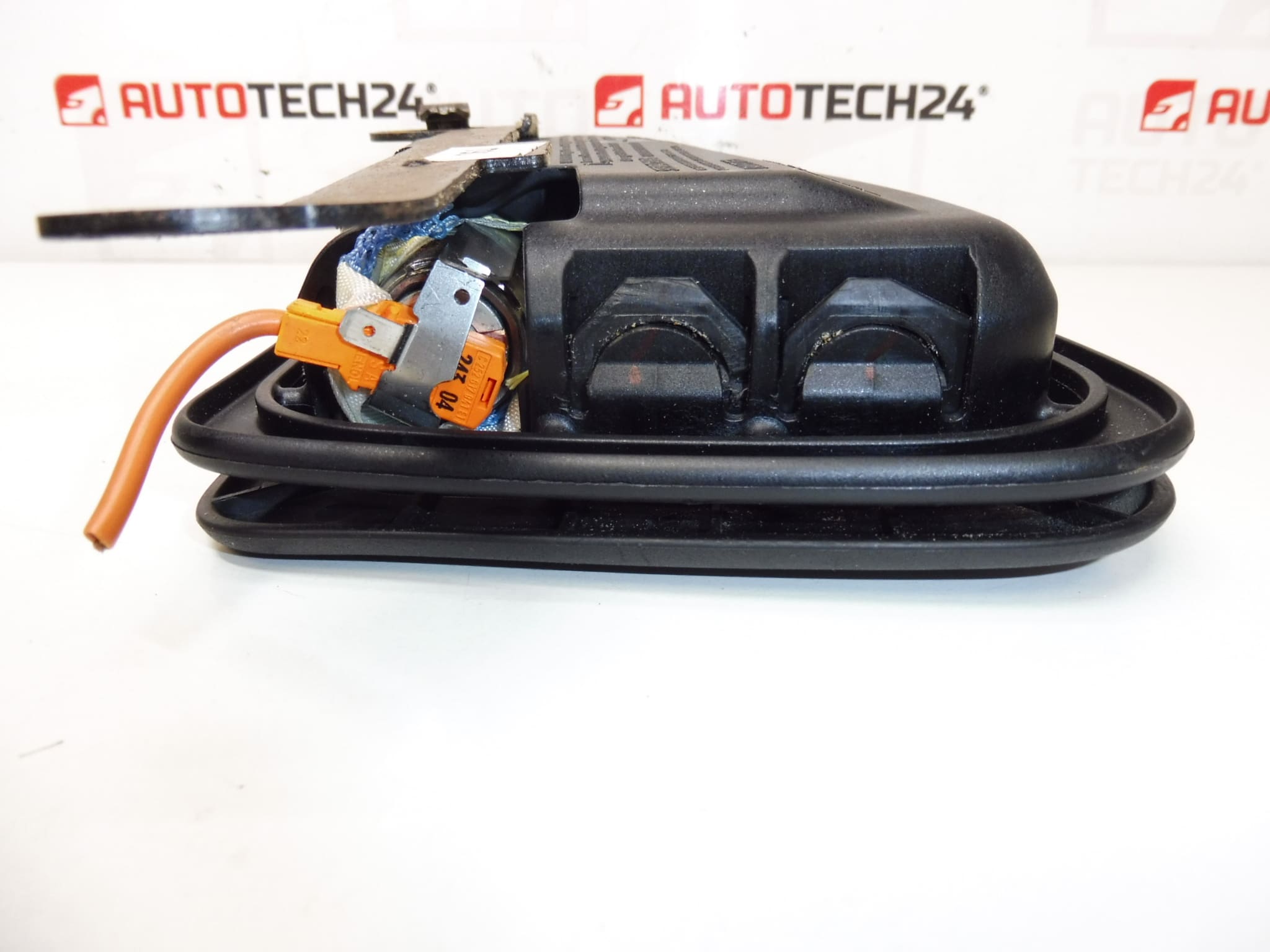 Airbag Siège Gauche Peugeot 307 CC 96457585ZR 8216Z0 – Image 2