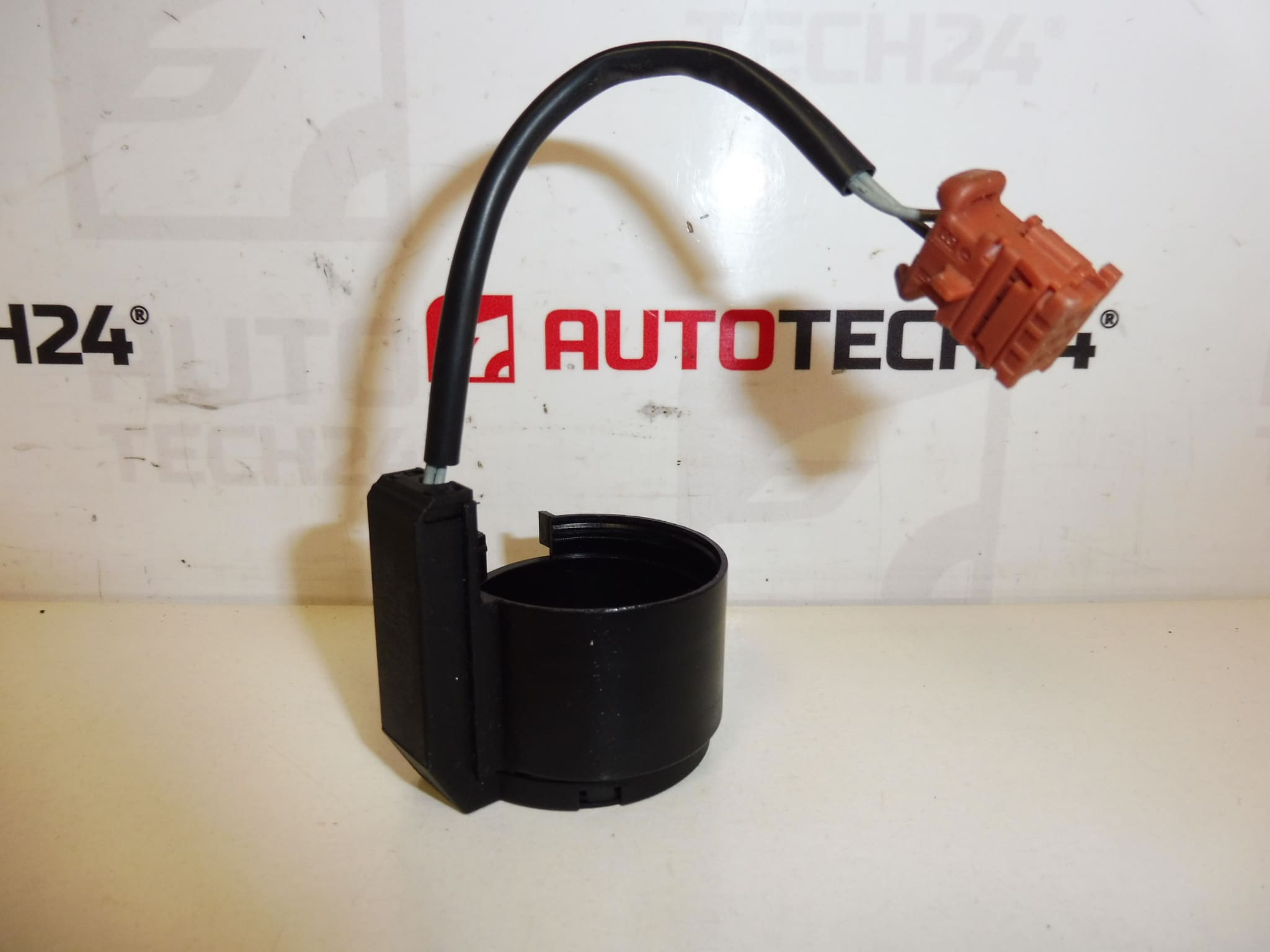 Antenne transpondeur d'immobiliseur Peugeot 406 9640878380 616077 – Image 2