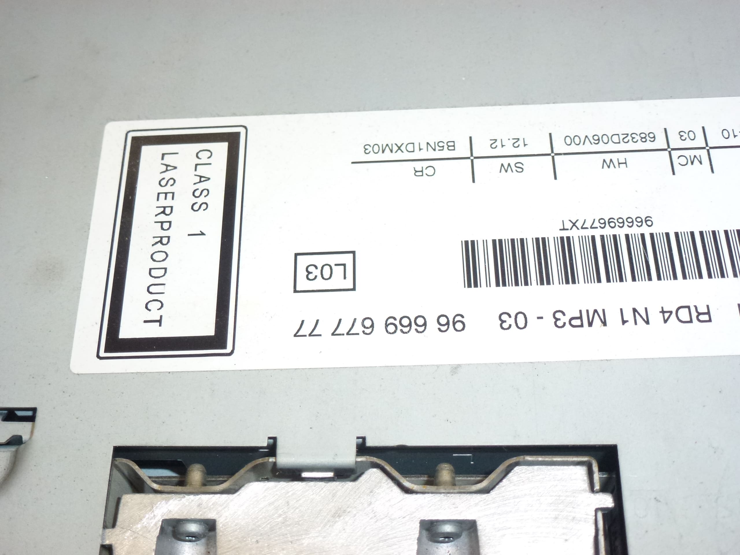 Autoradio avec lecteur CD MP3 pour Citroën et Peugeot 9666967777 6579FG – Image 2