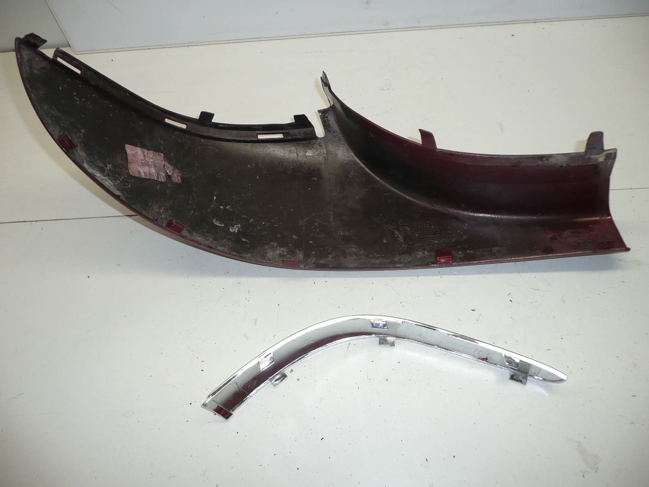 Baguette chromée droite de pare-chocs pour Citroën Xsara Picasso (réf. 7452CT) – Image 2