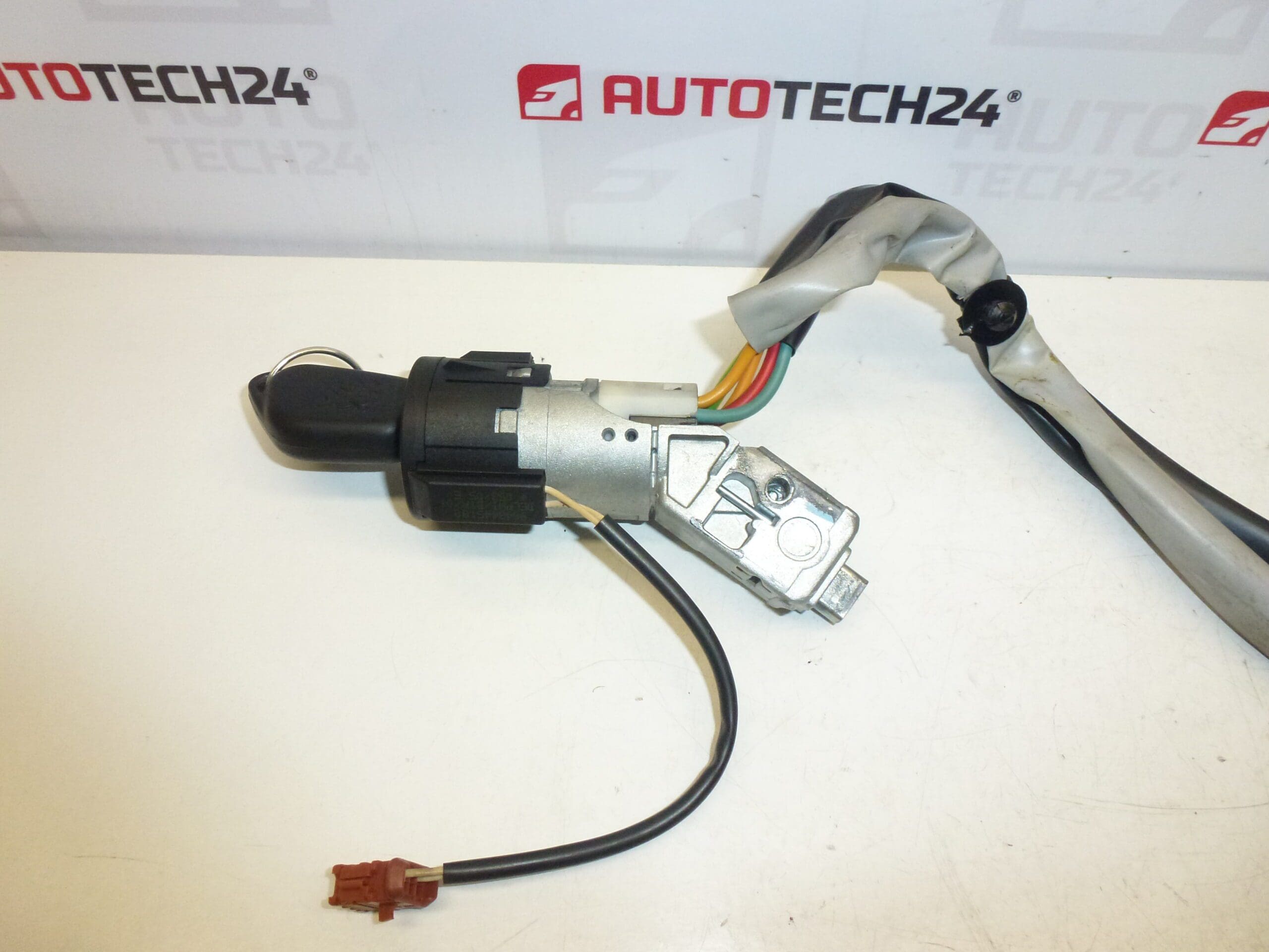 Contacteur d'allumage pour Citroën Berlingo II / Peugeot Partner II 4162CH – Image 2