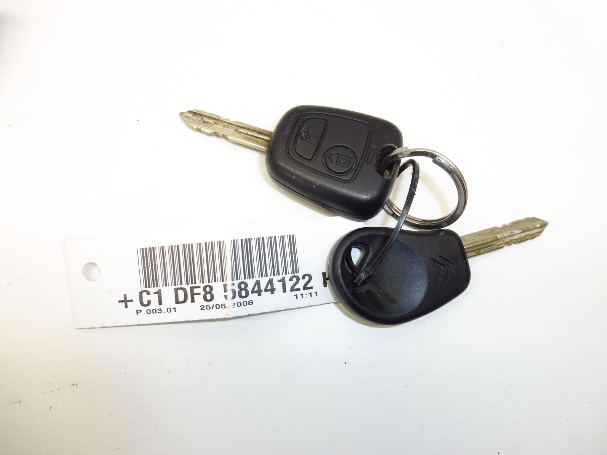 Contacteur de démarrage avec 2 clés pour Citroën Xsara Picasso 4162HK – Image 2