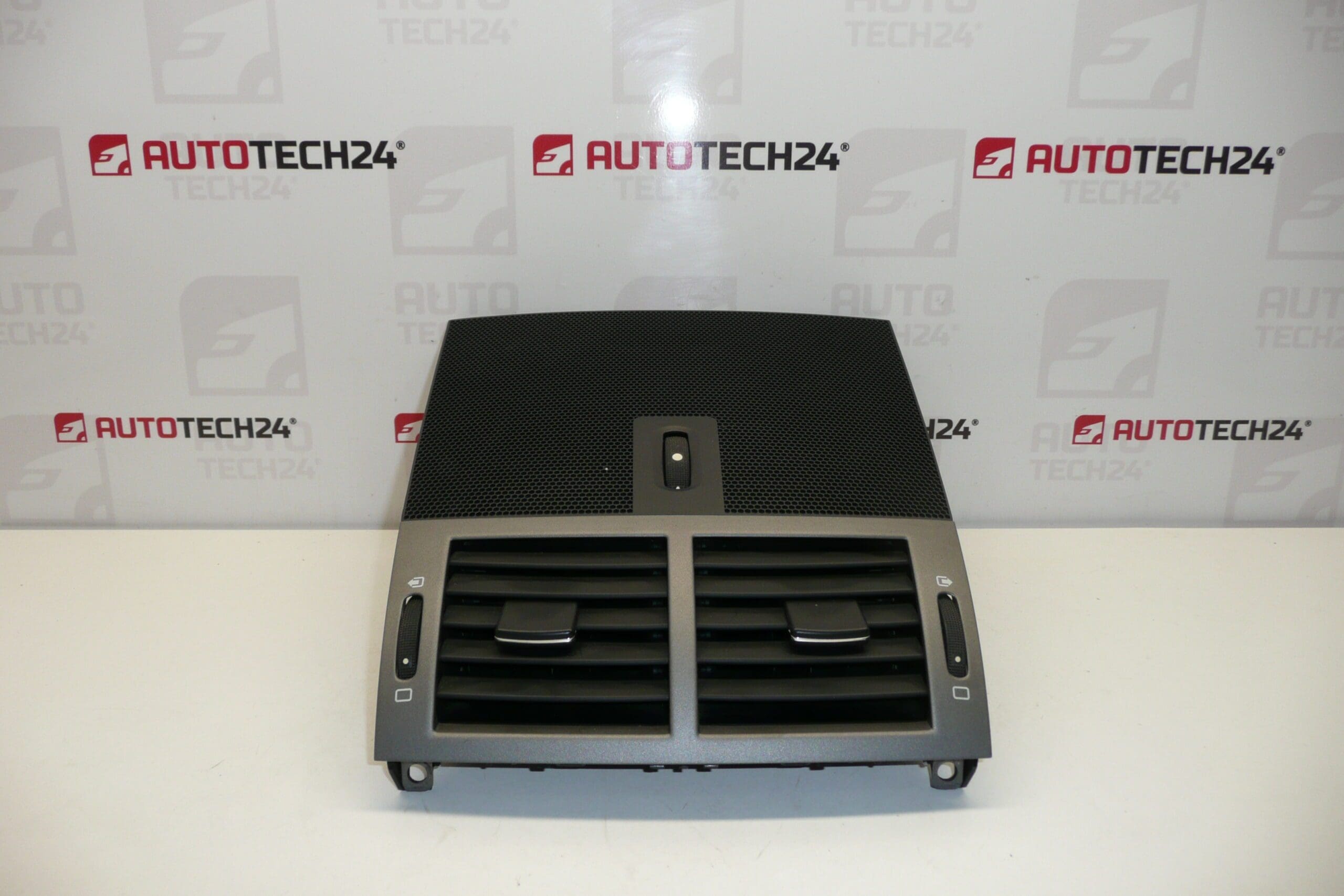 Bouches d'aération Peugeot 407 9644589777 8265L2