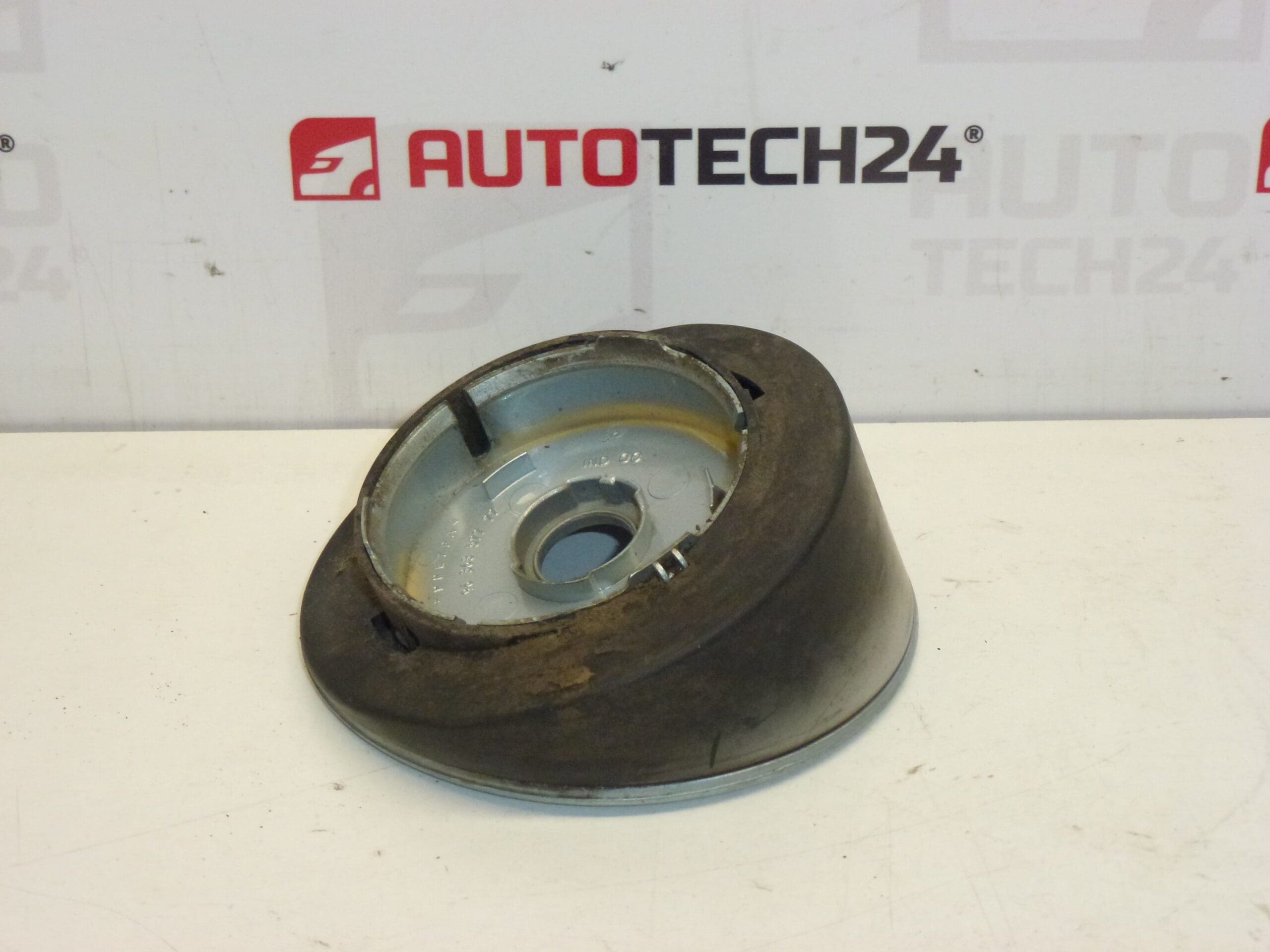 Bouchon de réservoir pour Citroën Berlingo / Peugeot Partner 9636357777 EYLC – Image 2