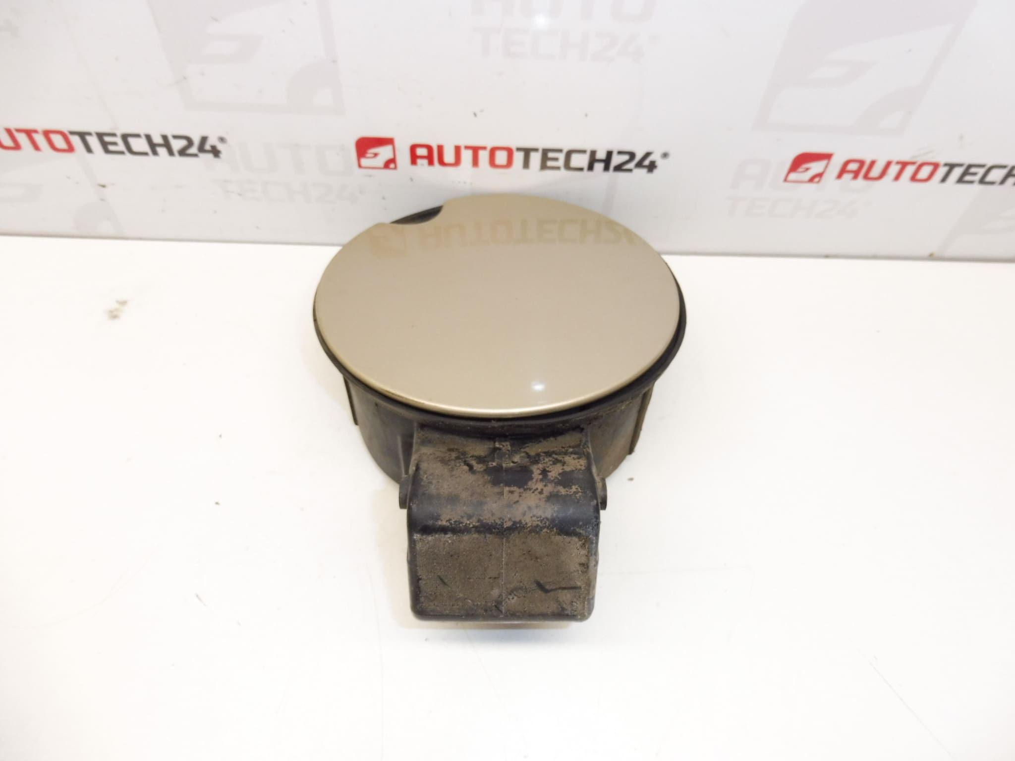 Bouchon de réservoir pour Citroën C4 5 portes 9650573477 1517C1 KCW – Image 2