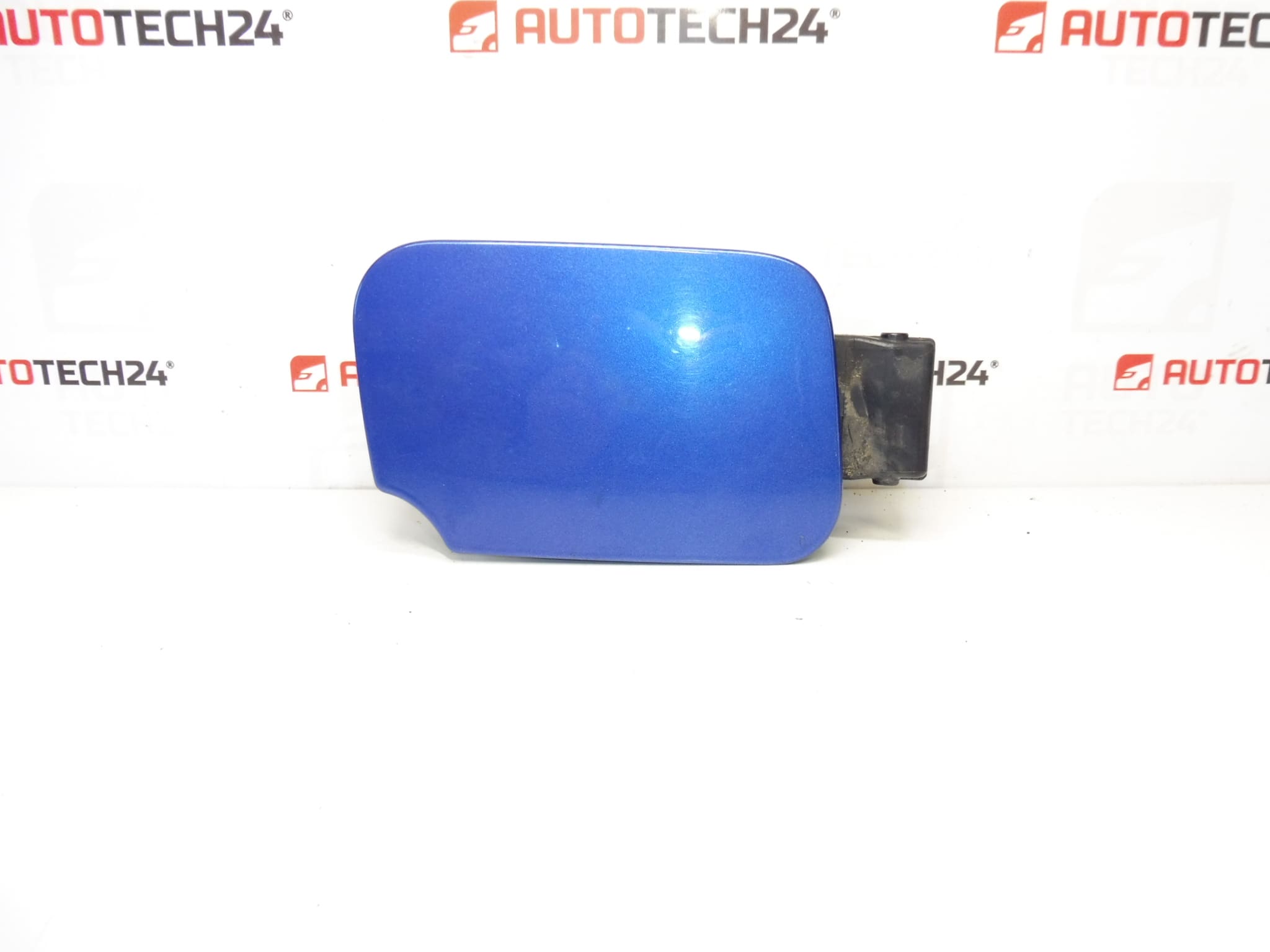 Bouchon de réservoir Peugeot 407 1517A7 151877 KNND
