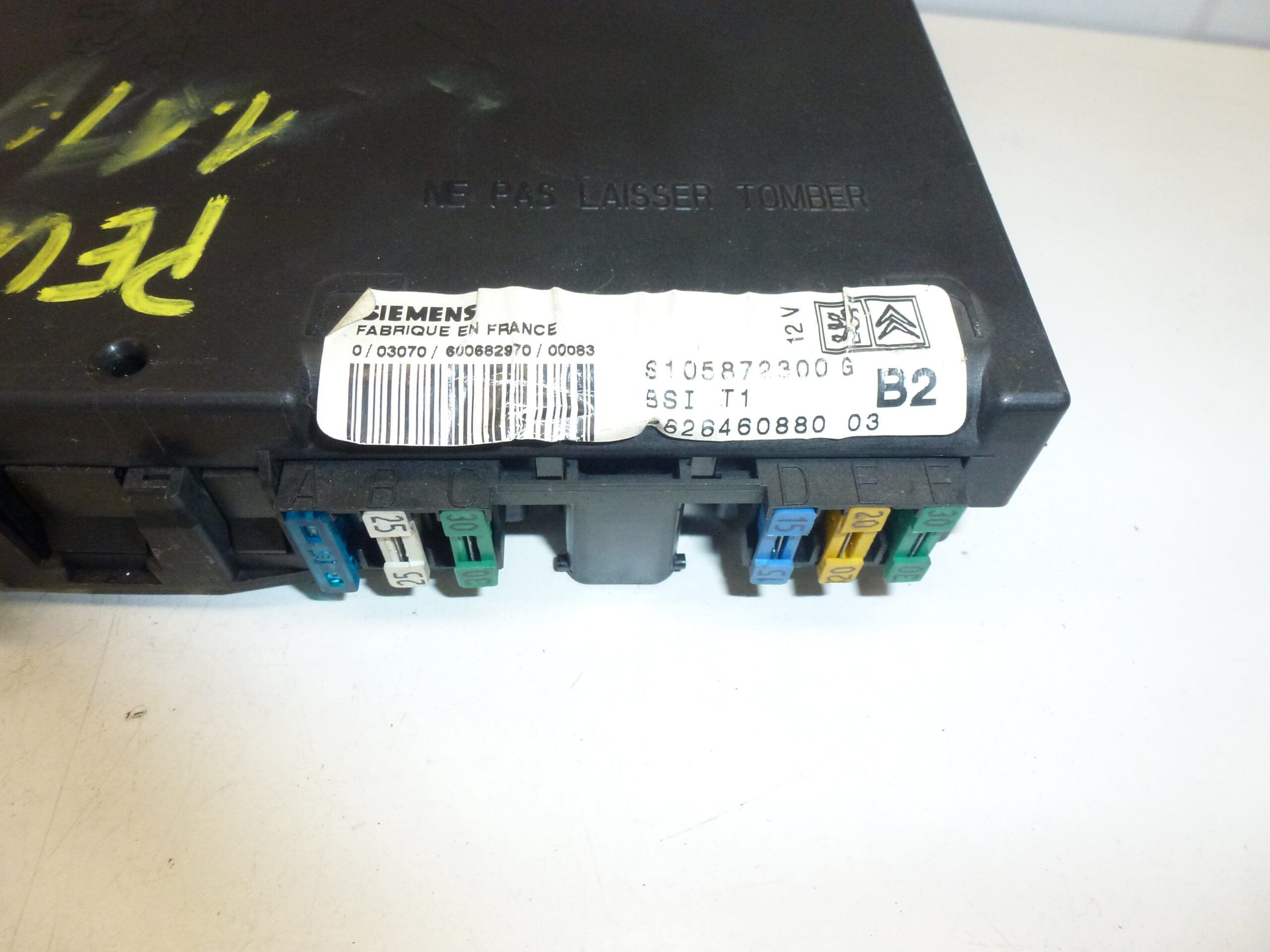 BSI T1 B2 Siemens pour Citroën et Peugeot 9626460880 S105872300G – Image 2