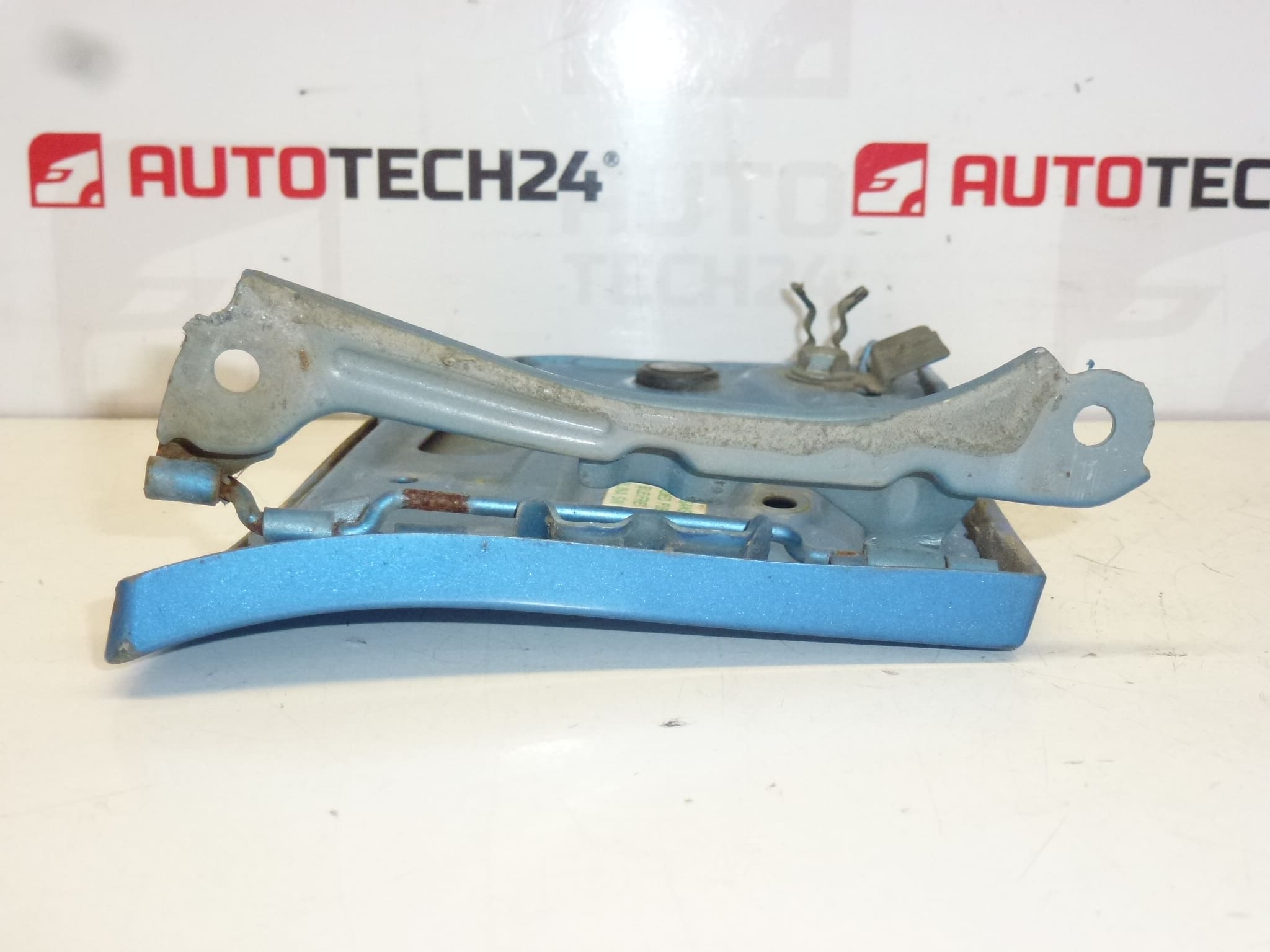 Couvercle de bouchon de réservoir bleu métallisé pour Peugeot 107 et Citroën C1 1517C5 1517C9 – Image 2