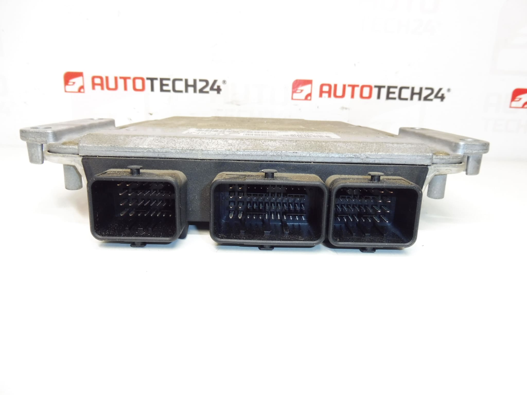Unité de commande moteur (ECU) Bosch EDC15C2 pour Citroën et Peugeot - références 0281010886 / 9647474480 – Image 2