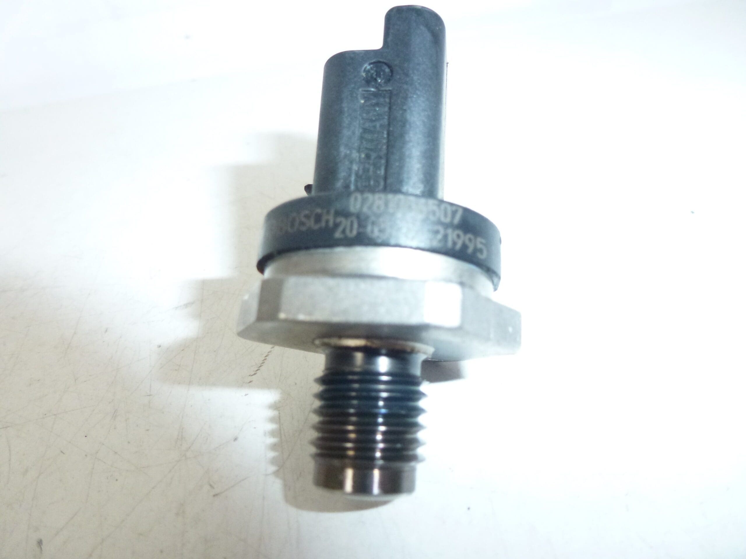 Capteur de pression de carburant Bosch 0281006507 0281002797 – Image 2