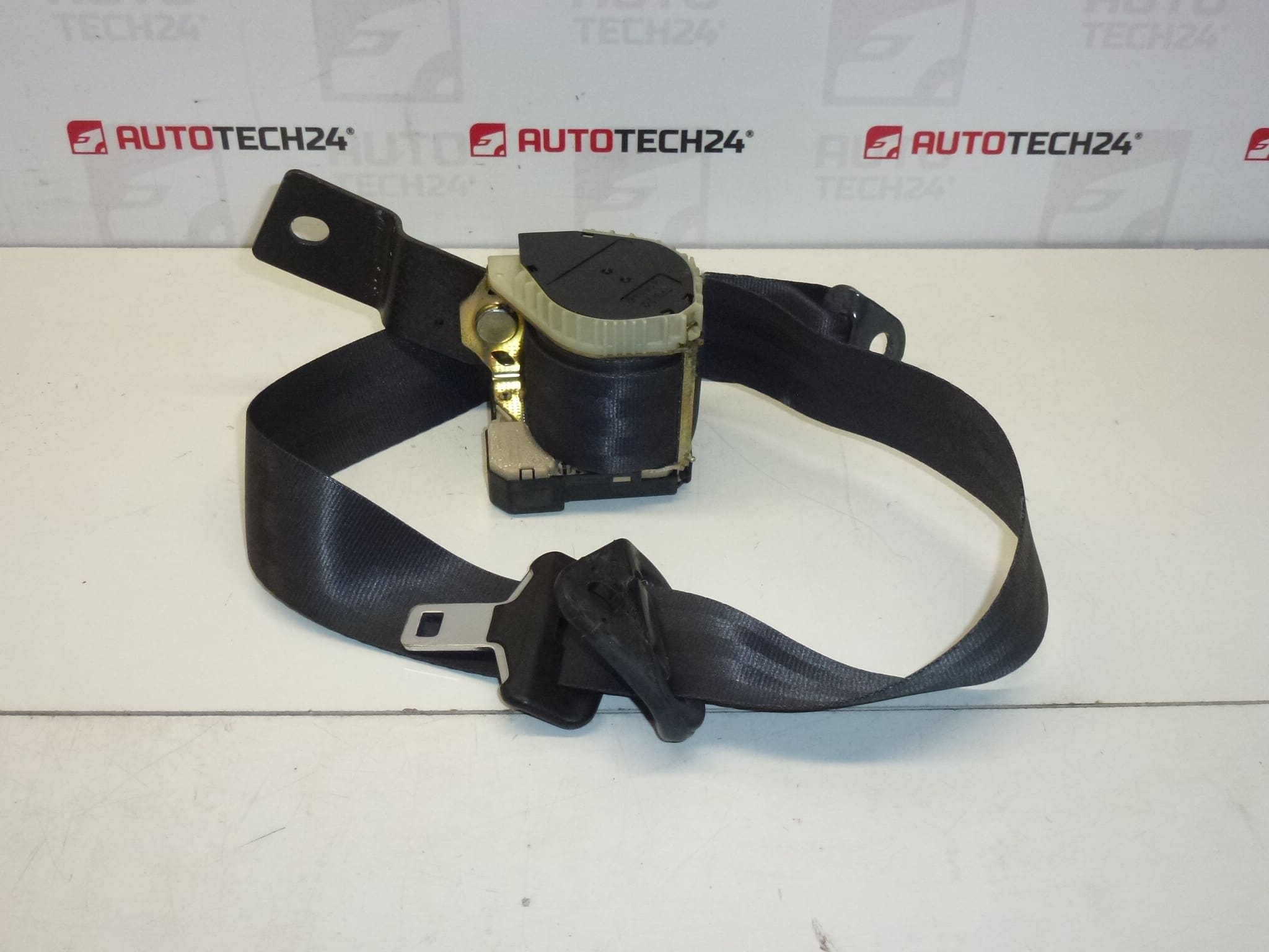 Ceinture de sécurité avant droite Citroën Xsara 96385651XX 8973T2