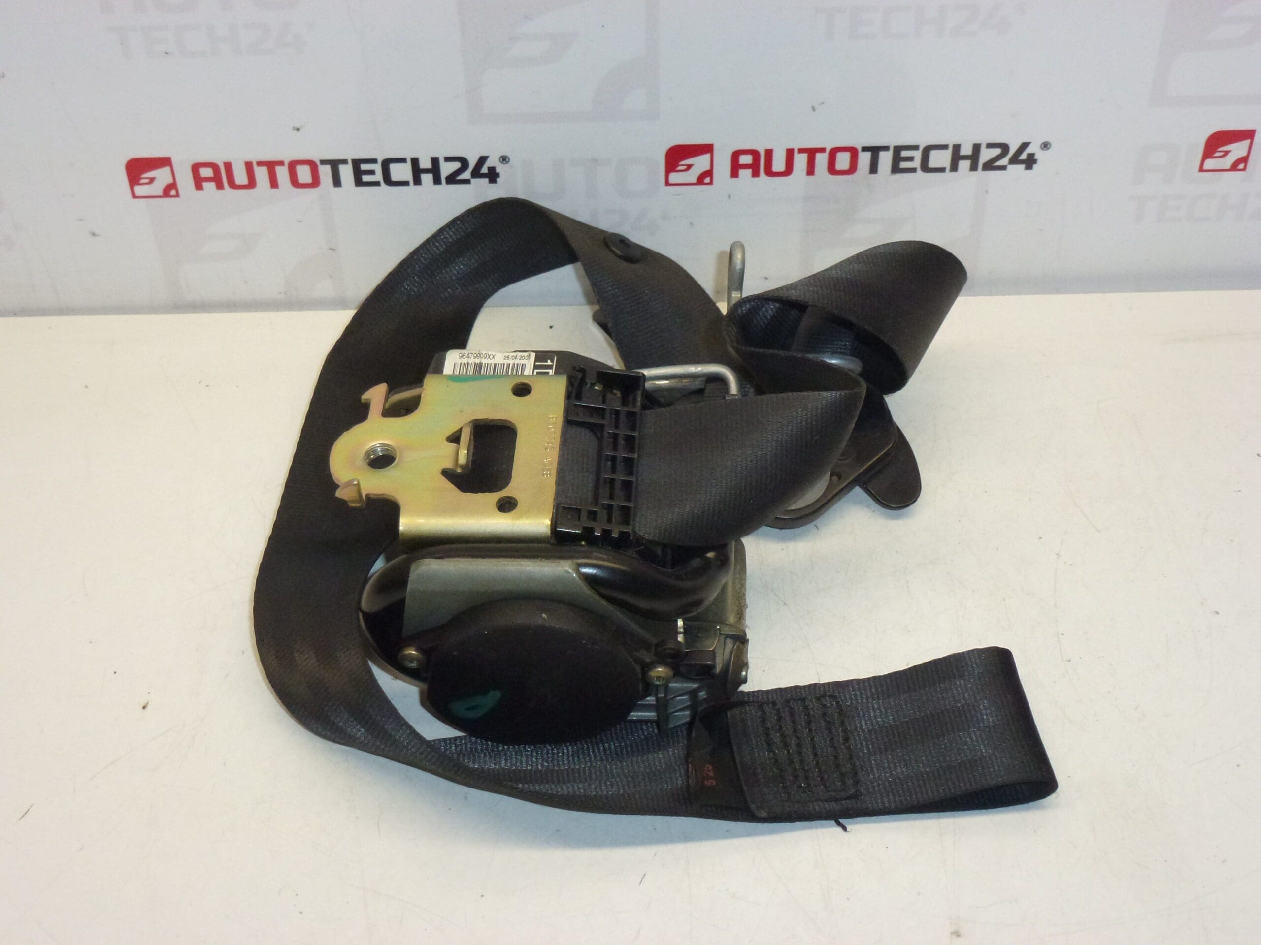 Ceinture de sécurité passager Citroën C4 3 portes 96479909XX 8974KT – Image 2