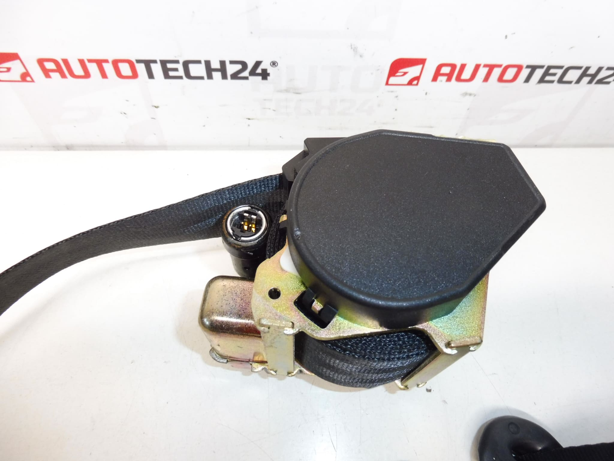 Ceinture de sécurité pyrotechnique avant passager Peugeot 1007 d'occasion 96446706XX 8974V6 – Image 2