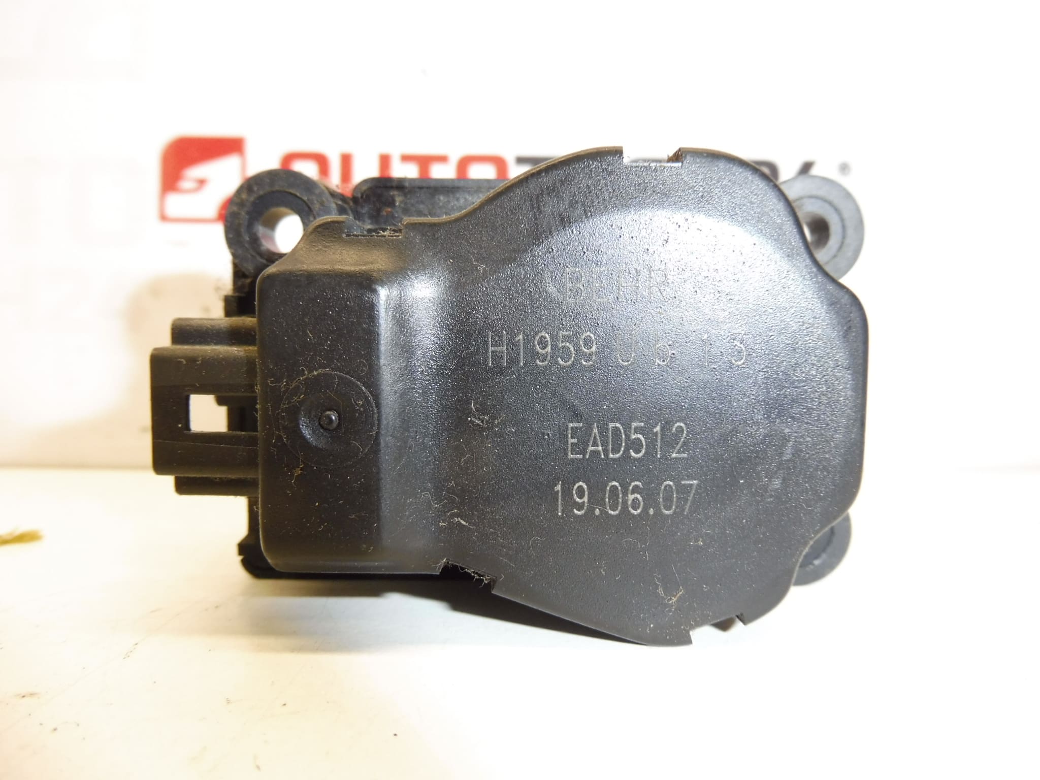 Servomoteur de chauffage BEHR H1959UB13 pour Citroën/Peugeot EAD512 6447RZ – Image 2