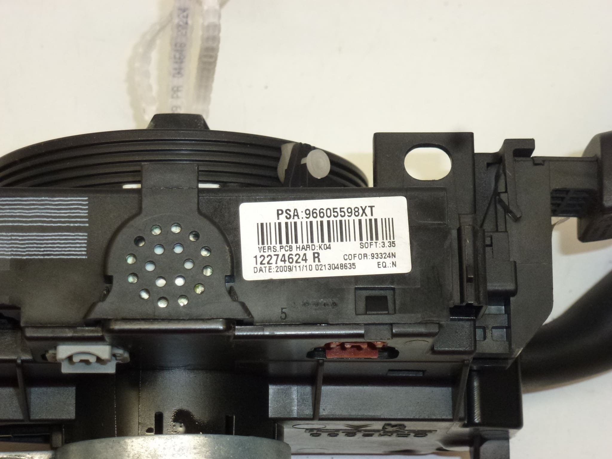 Commande de plaquettes Citroën Peugeot 96605598XT 6242A3 – Image 2