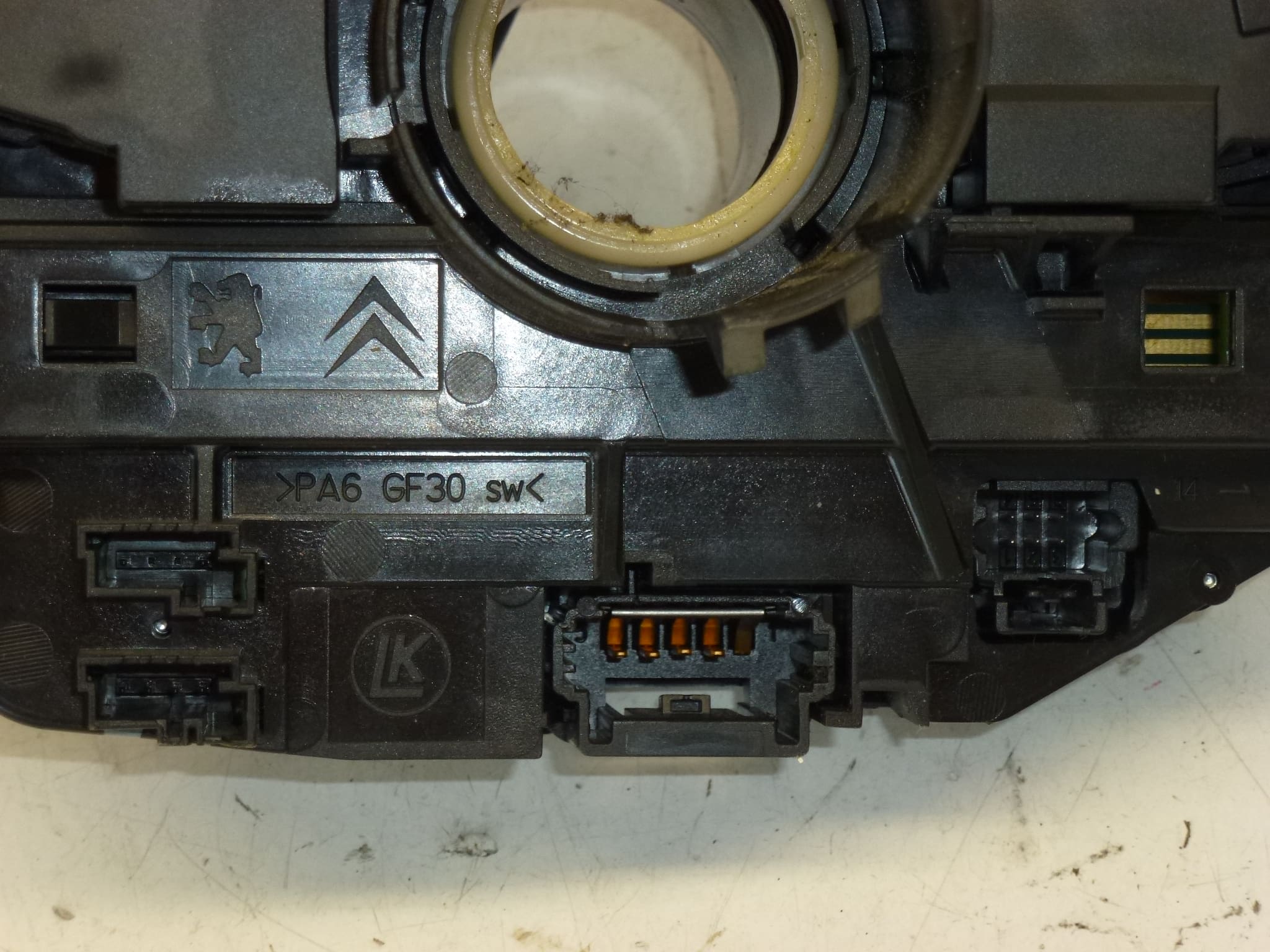 Commandes de levier d'occasion pour Citroën et Peugeot 96667322XT 6243A2 – Image 2