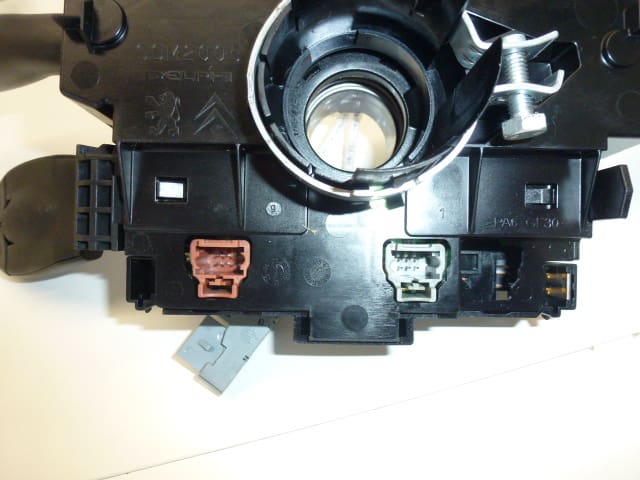 Manettes d'occasion sous le volant pour Citroën et Peugeot (PSA) 96601440XT 98069808XT 6242X1 – Image 2