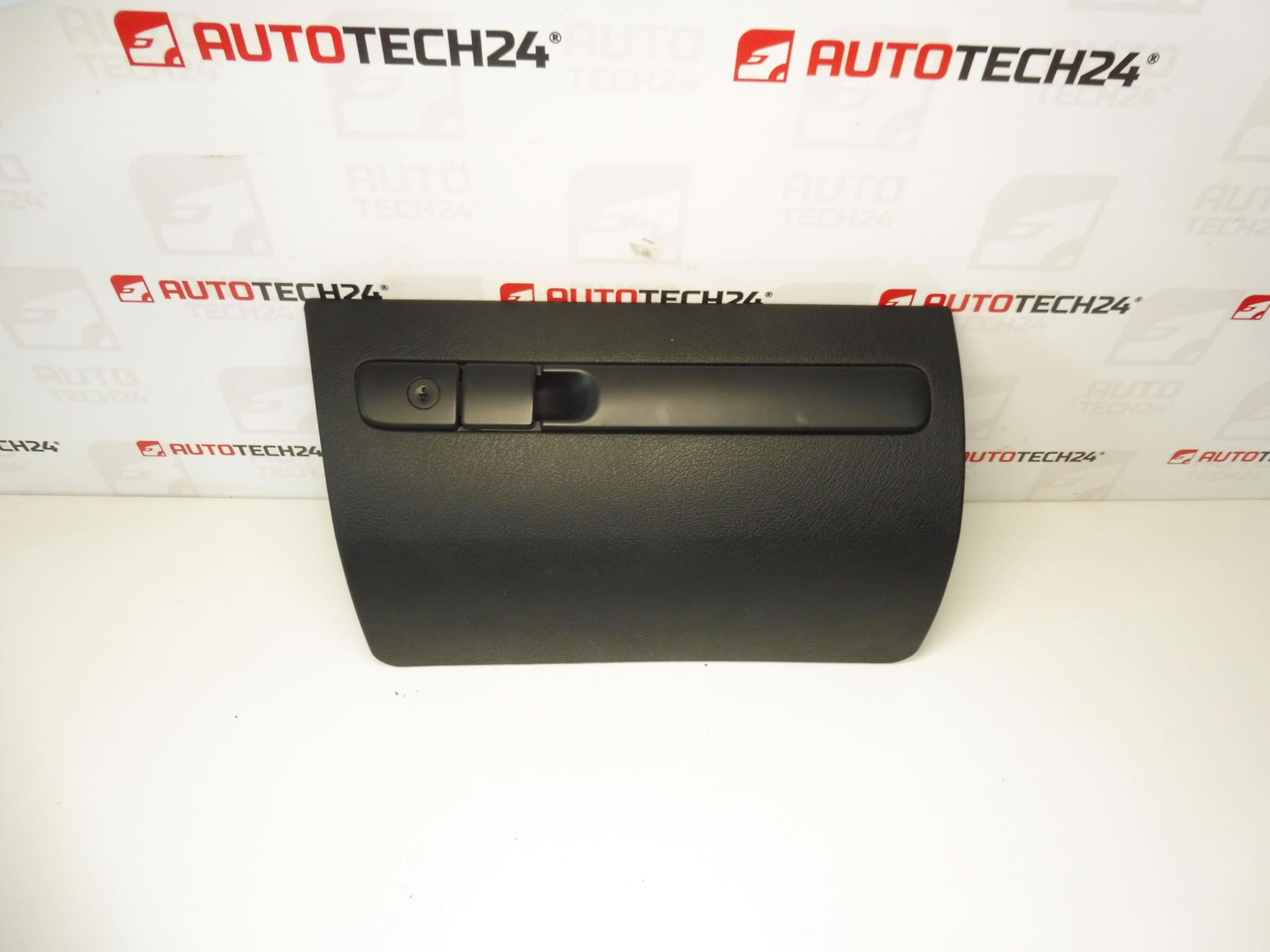 Coffre de rangement Citroën Xsara 8214NJ