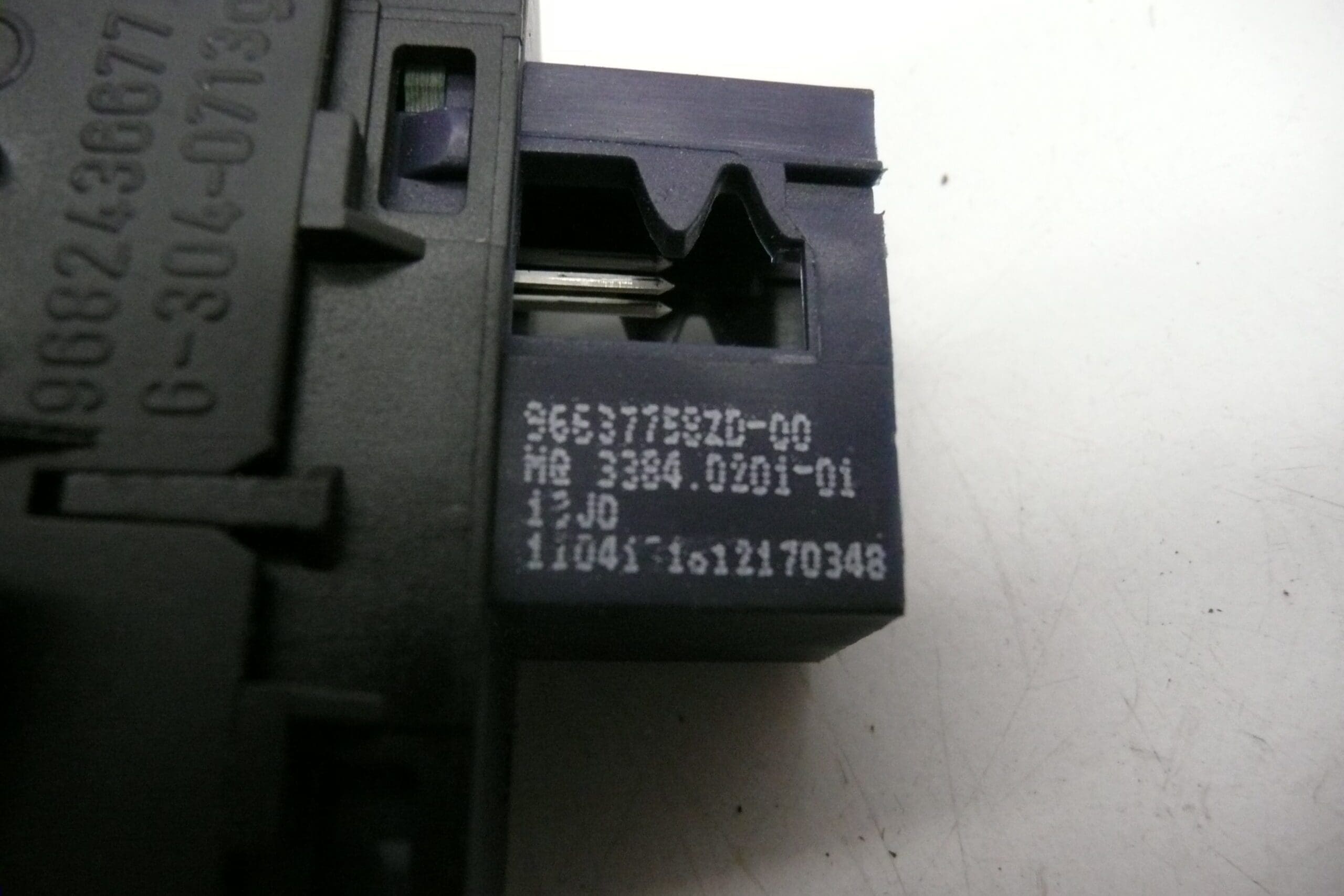 Contacteur pour Citroën C5 X7 96637758ZD 649048 649045 – Image 2