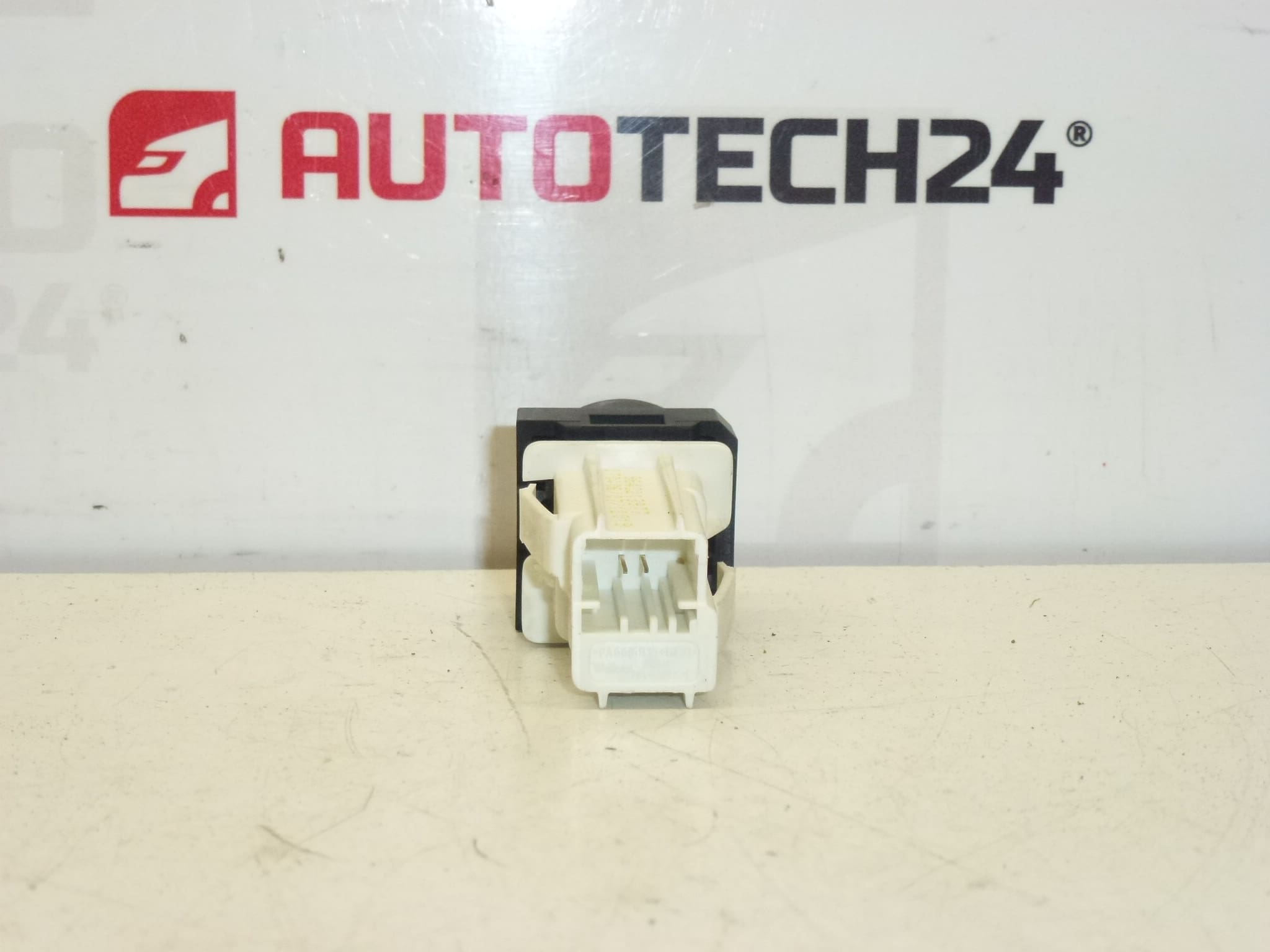 Interrupteur ESP pour Citroën Xsara Picasso 9643213977 454912 – Image 2