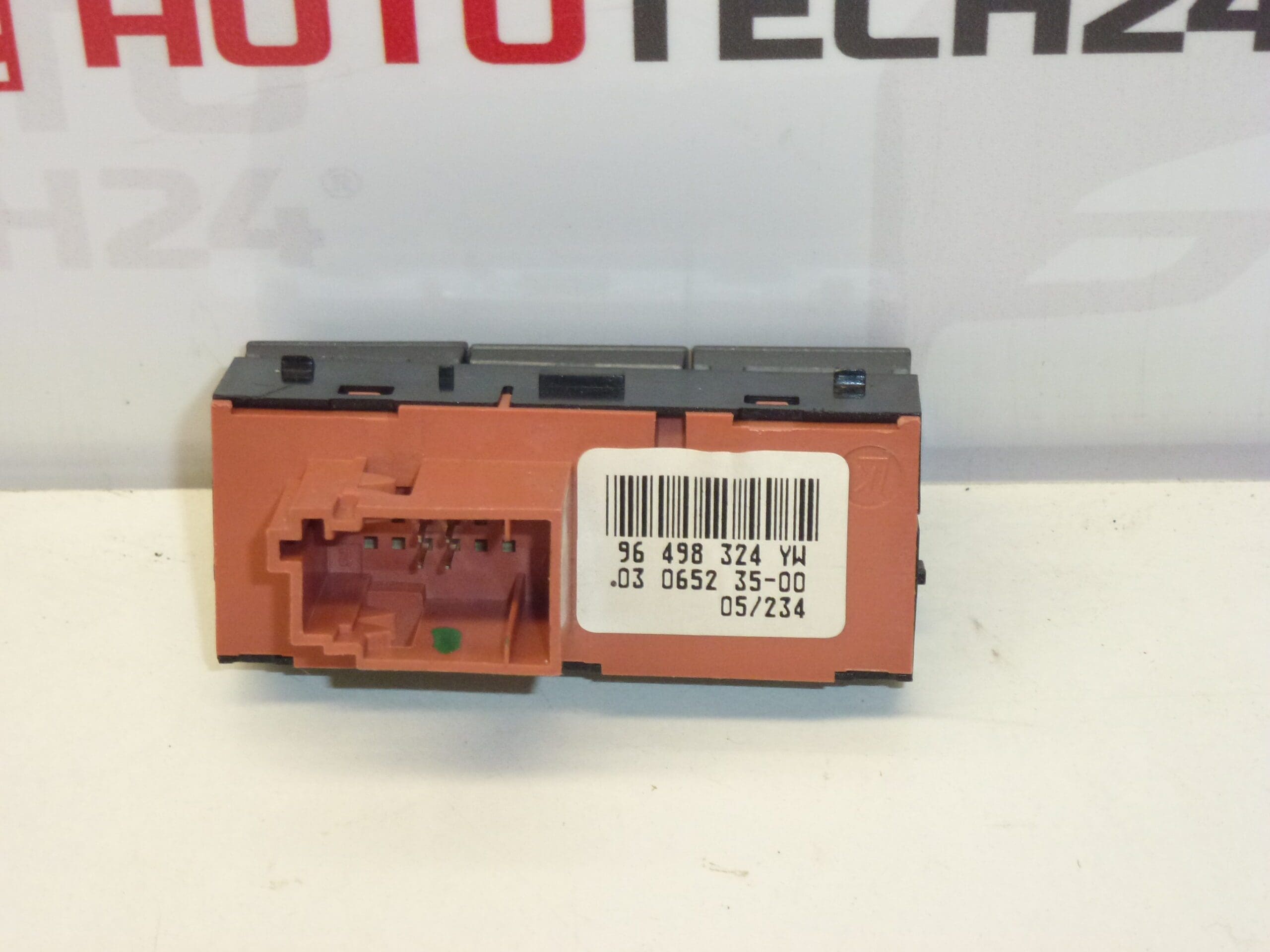 Interrupteur PDC Citroën C5 II 96498324YW 6554JL – Image 2