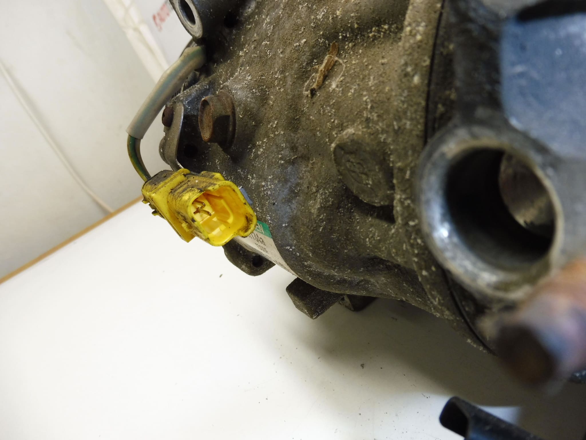 Compresseur de Climatisation Sanden SD7C16 1300F 9656572480 6453RA – Image 2