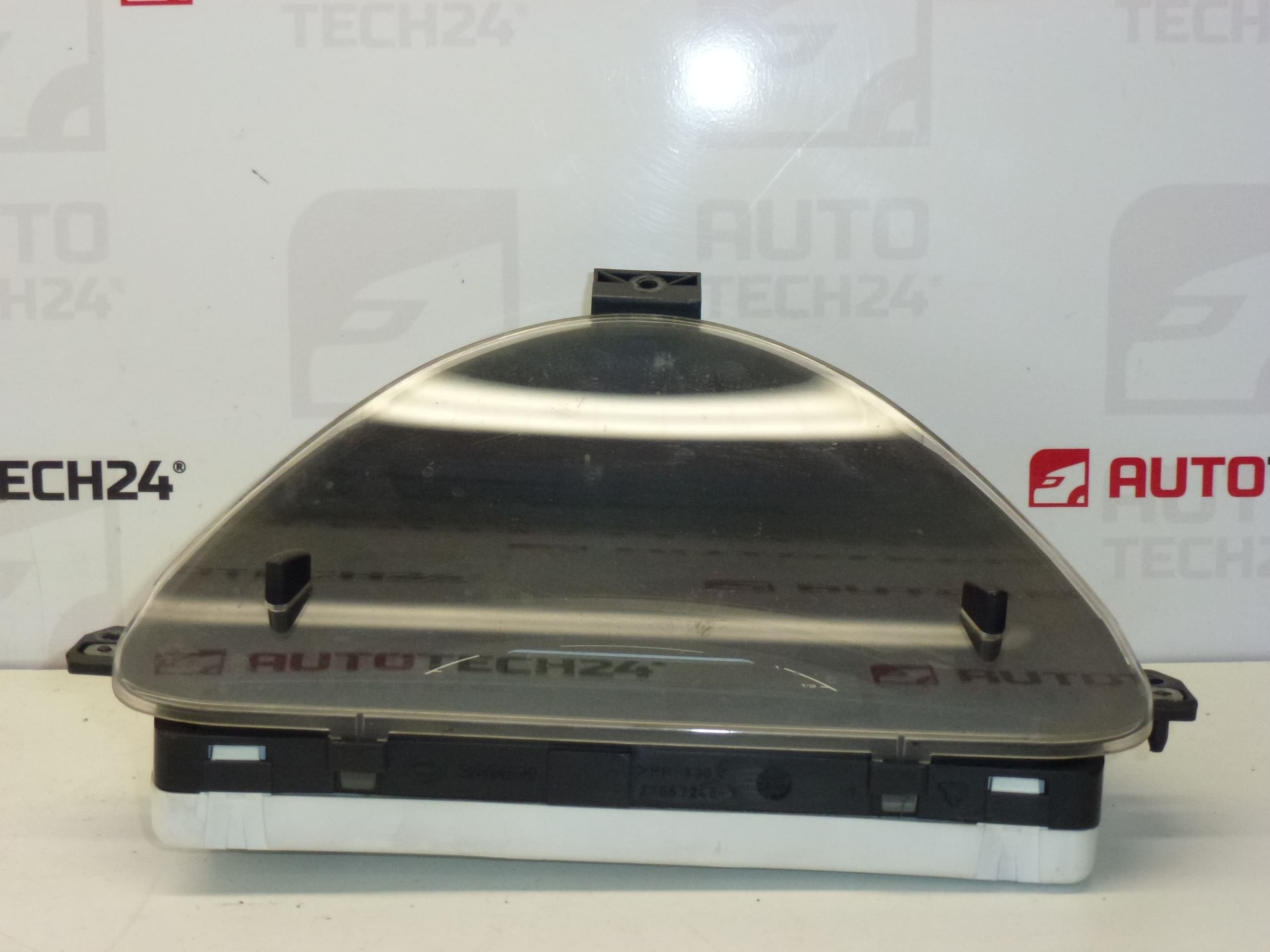 Compteur kilométrique Citroën C2/C3 SensoDrive 235 000 km 9650735580 6104ZJ – Image 2