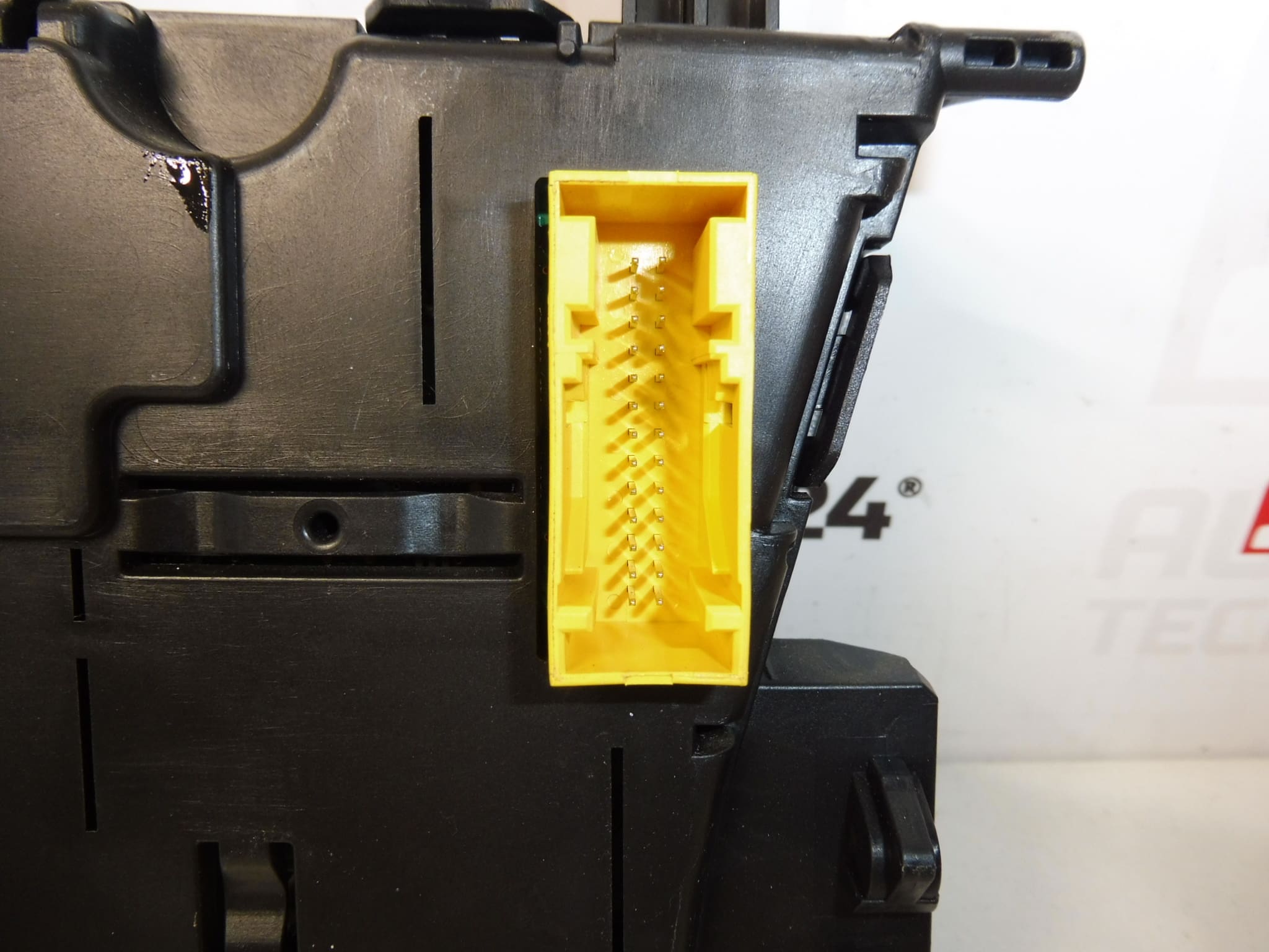 Compteur d'occasion Citroën C4 Picasso - 300 000 km - 9663755980-D-00 / 6103T9 – Image 2