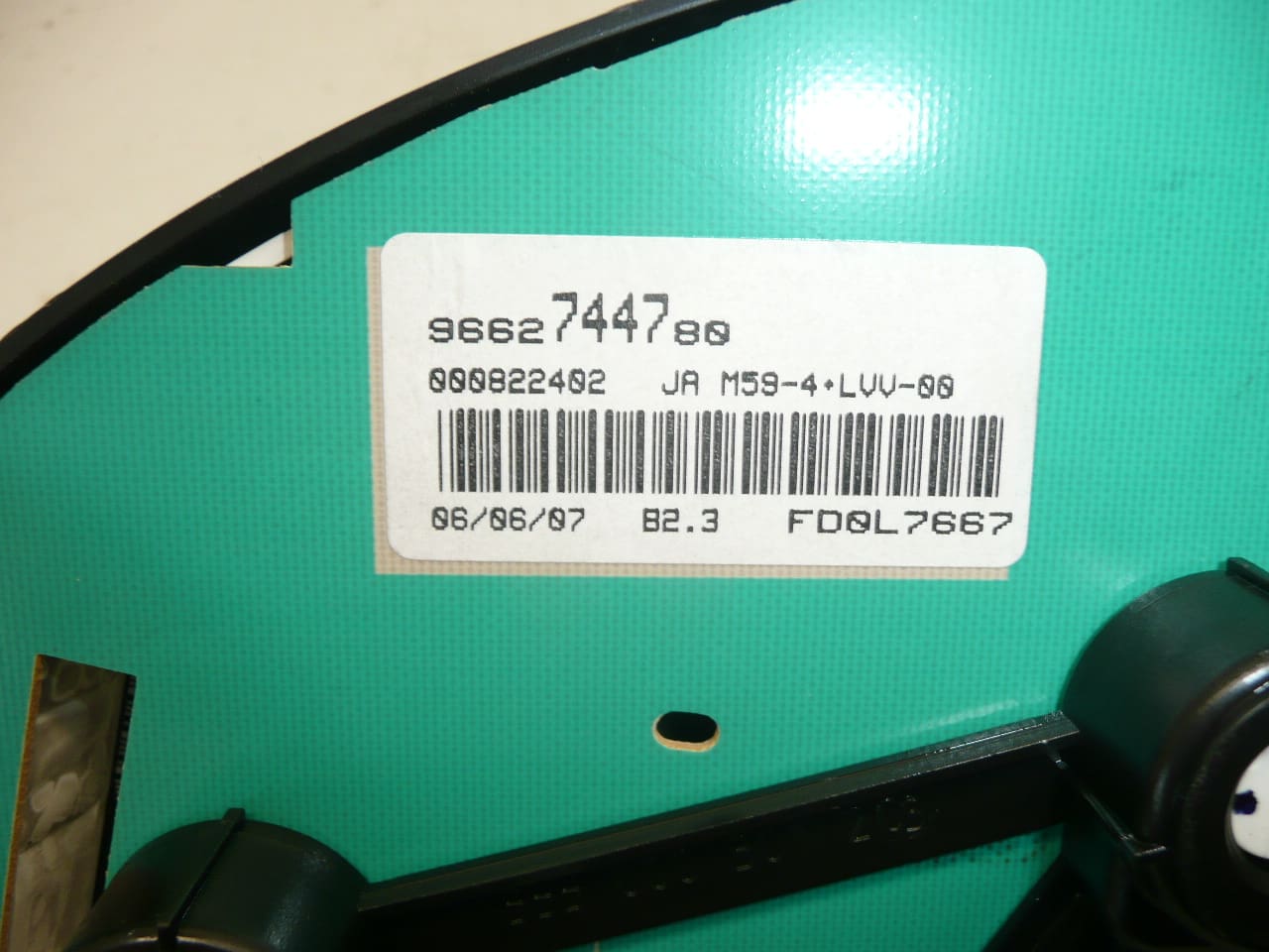 Compteur (tachymètre) avec régulateur de vitesse pour Peugeot / Citroën (groupe PSA) - 240 000 km - Réf. 9662744780 / 6105X5 – Image 2
