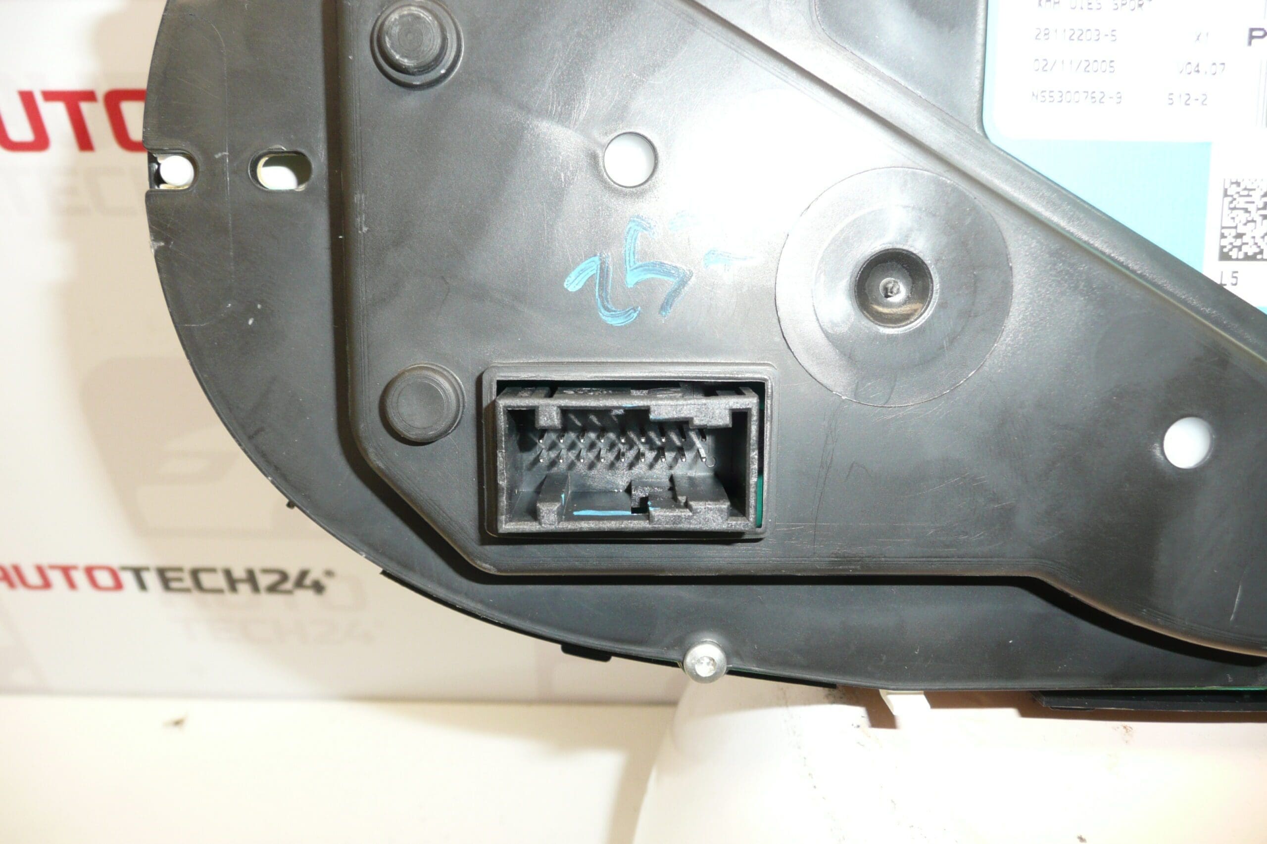 Tachymètre Peugeot 307 II kilométrage 257000 km 6106R8 6103K5 – Image 2