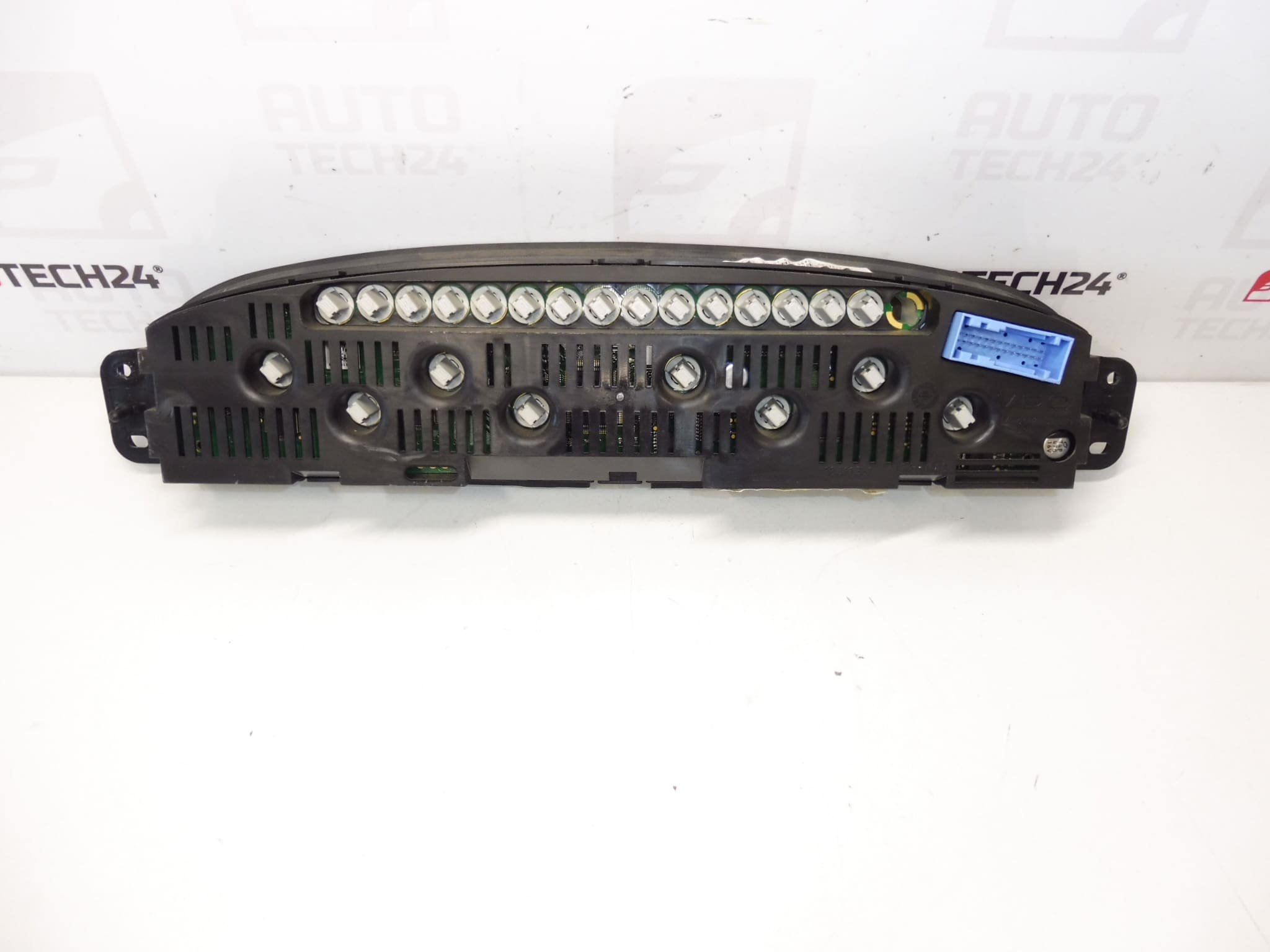 Compteur Citroën Xsara Picasso 155000 km réf. 966173780 / 9661734780 – Image 2