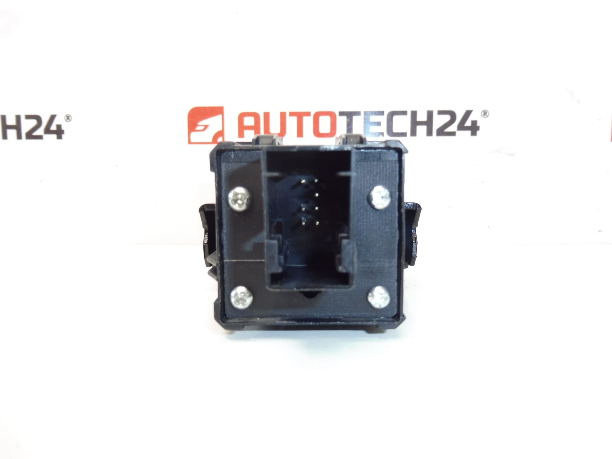 Commande de frein de stationnement électrique pour Citroën C4 Picasso, Peugeot 3008, 5008 — Réf. 9666405677, 470706 — D'occasion – Image 2
