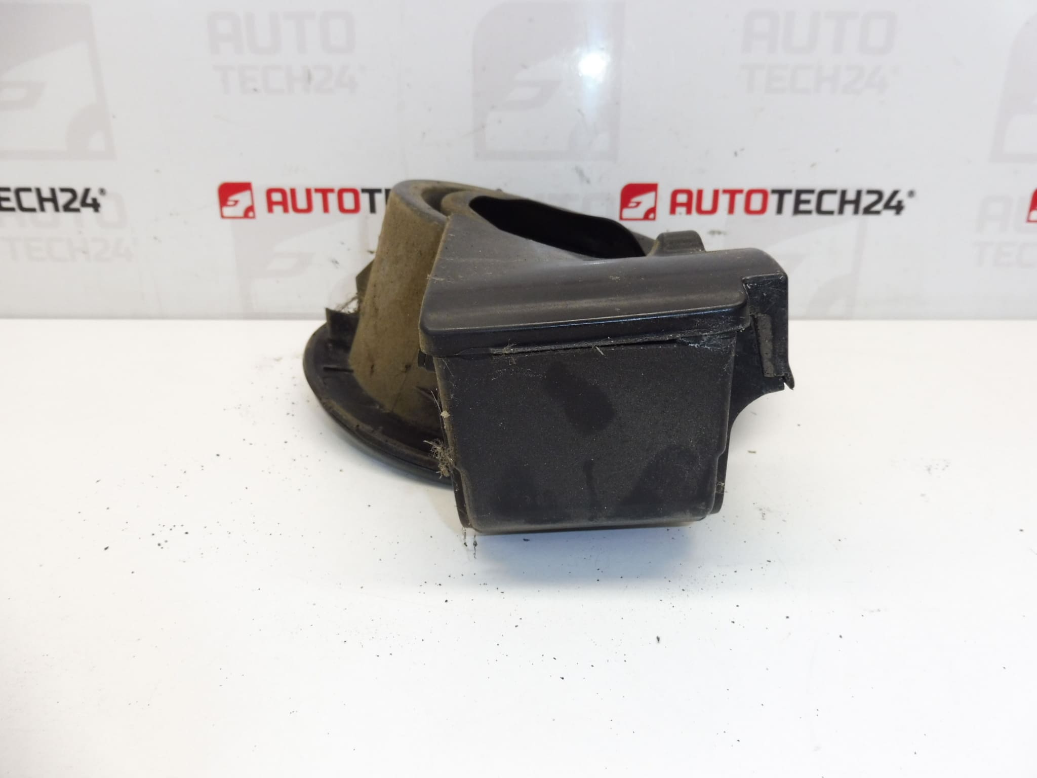 Bouchon de réservoir / cache pour Peugeot 308 (1517G5, 1518C9) – Image 2