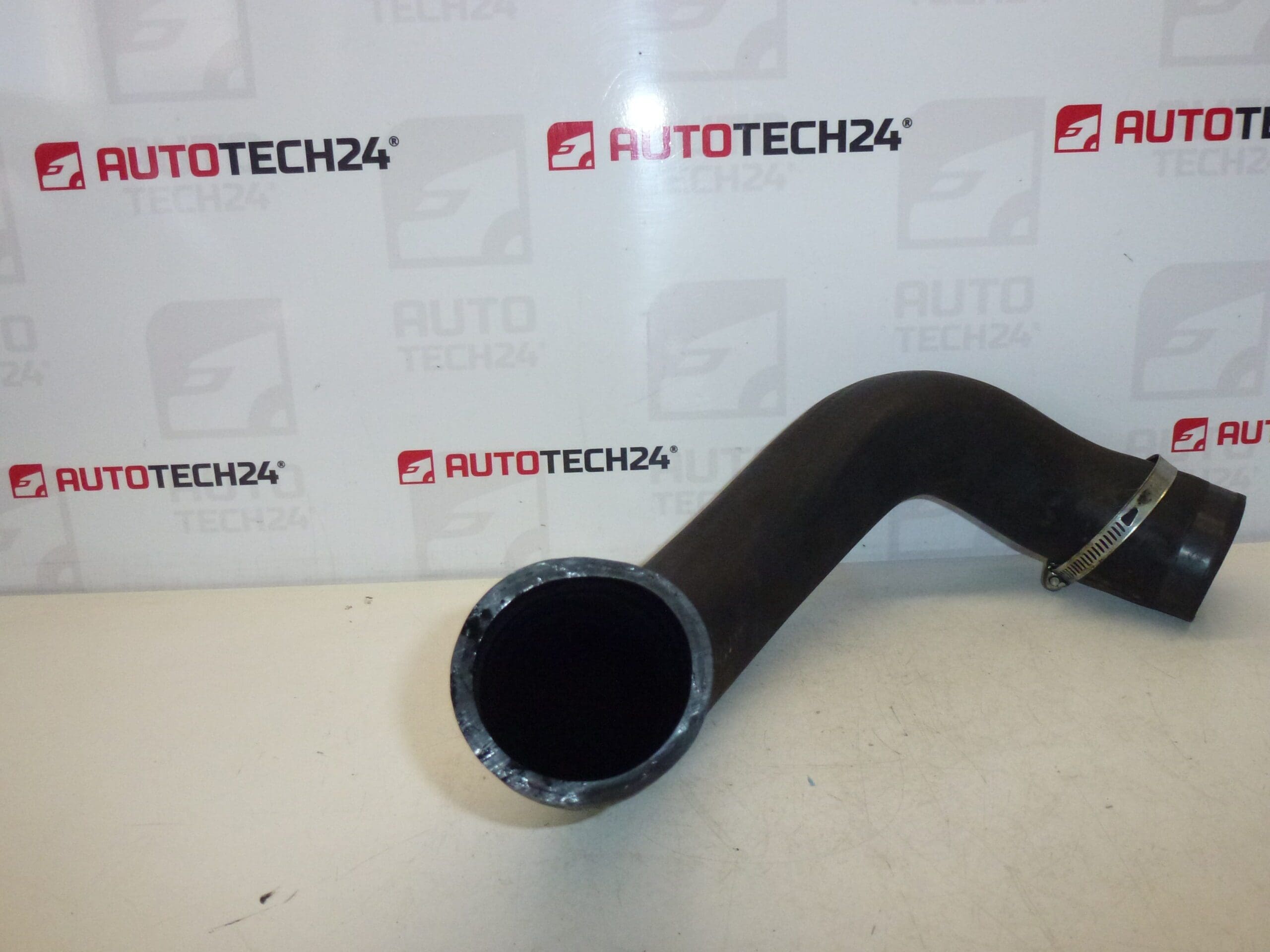 Durite de turbo 1.6 HDi pour Citroën et Peugeot 0382EJ – Image 2