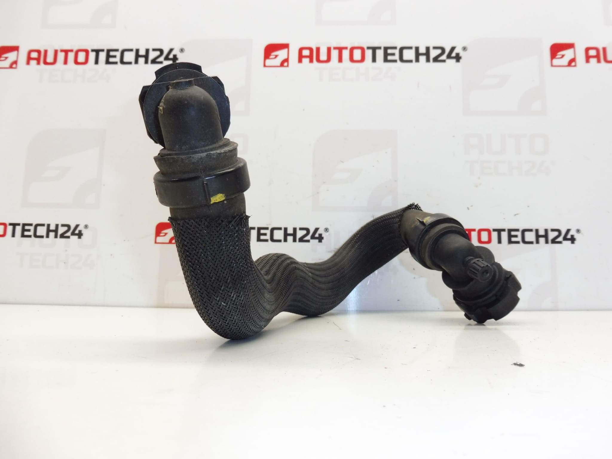Durite d'eau pour Citroën/Peugeot 1.6 HDi 6466YC – Image 2