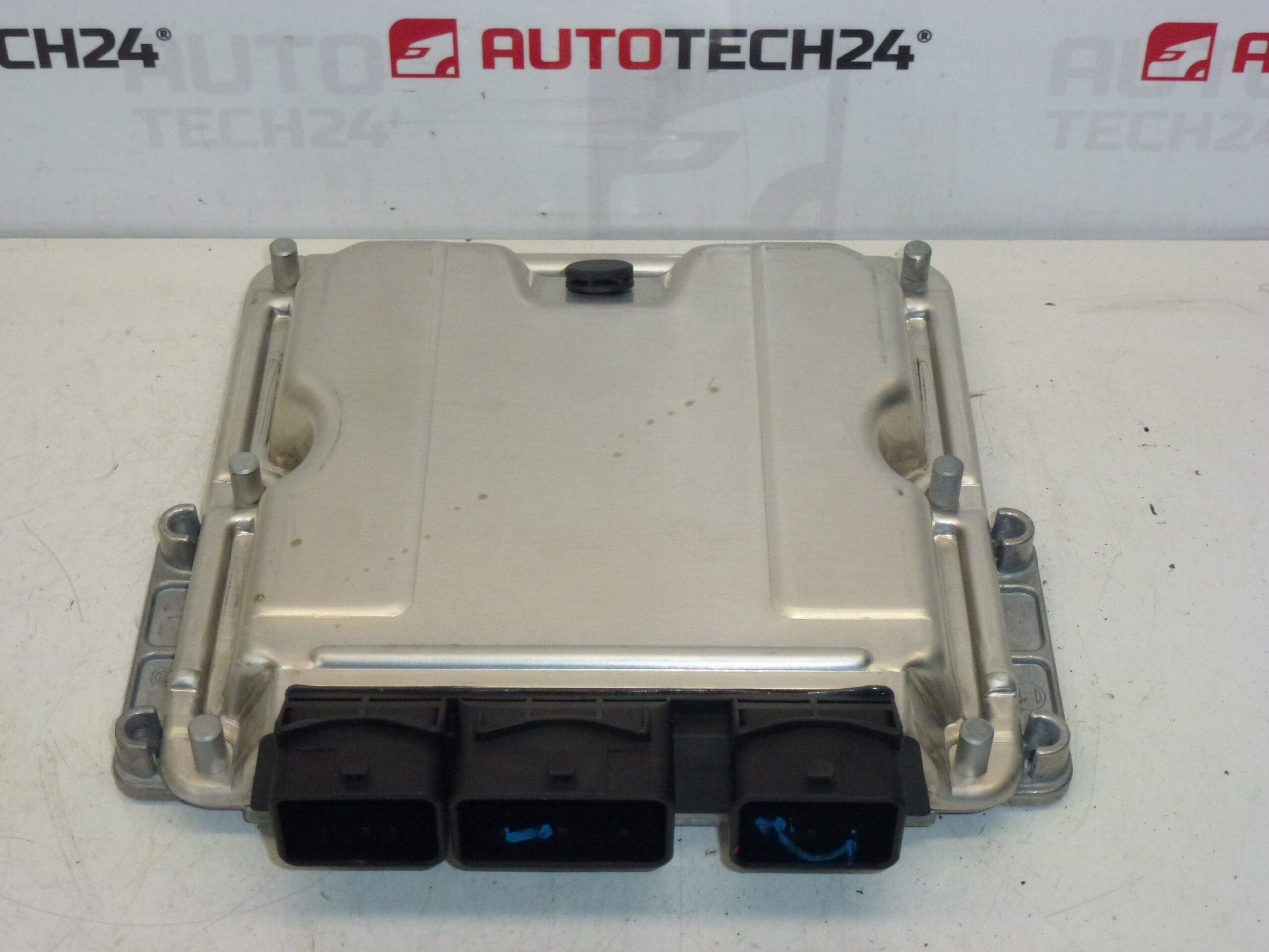 ECU Bosch EDC15C2 0281011394 9652184480 1940F1 – Image 2