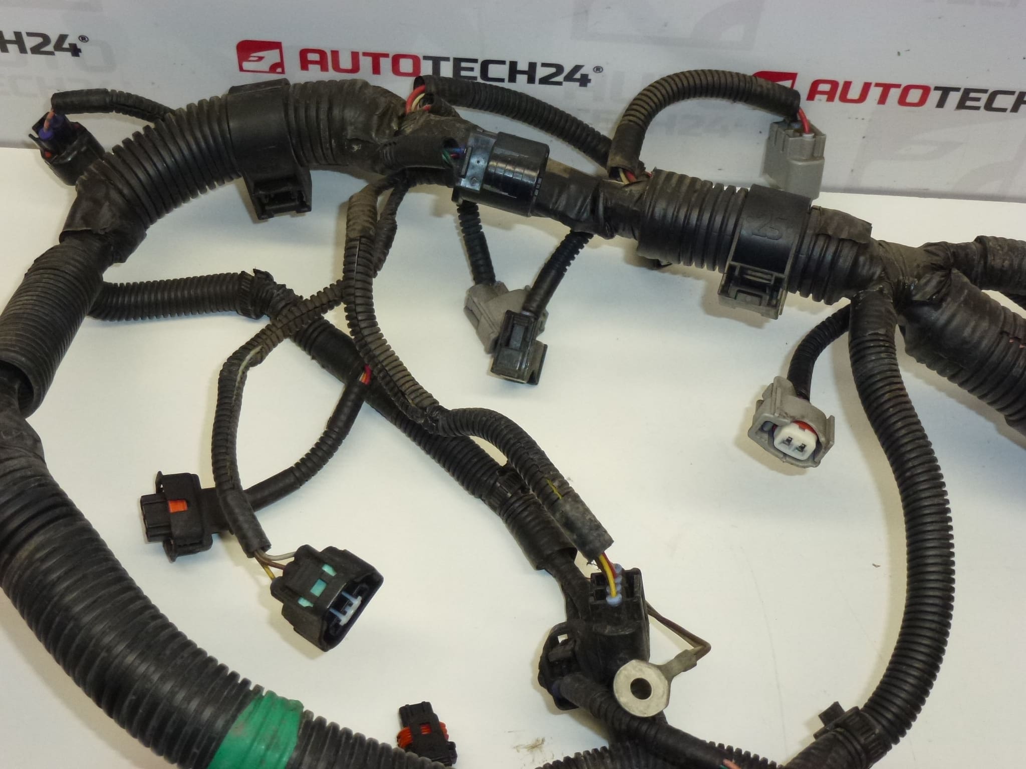 Faisceau moteur complet pour moteur PSA 1.0 KR (références : 821210H0110, 656973, 658525) – Image 2