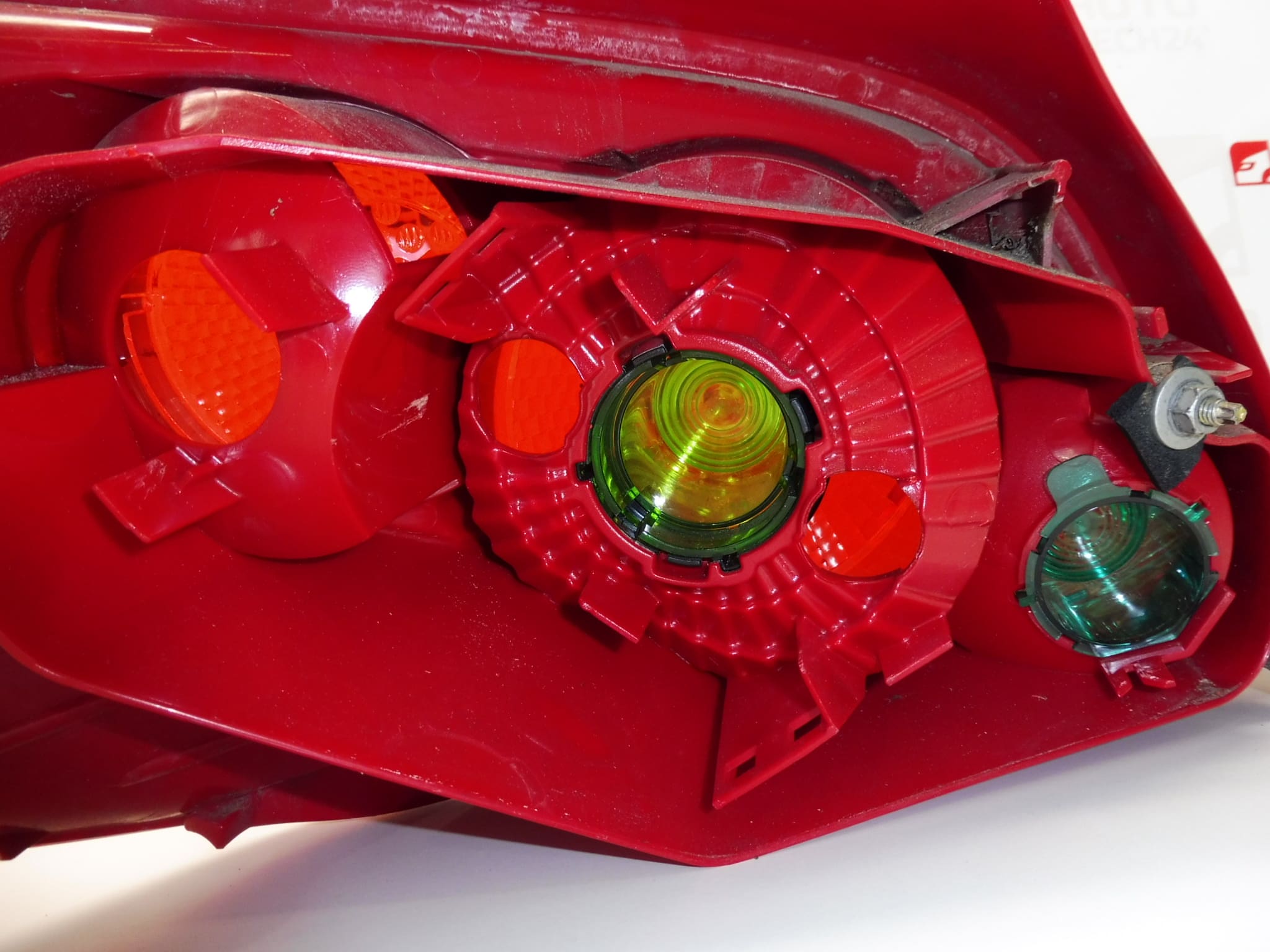 Feu arrière droit Peugeot 307 557674 6351X0 – Image 2