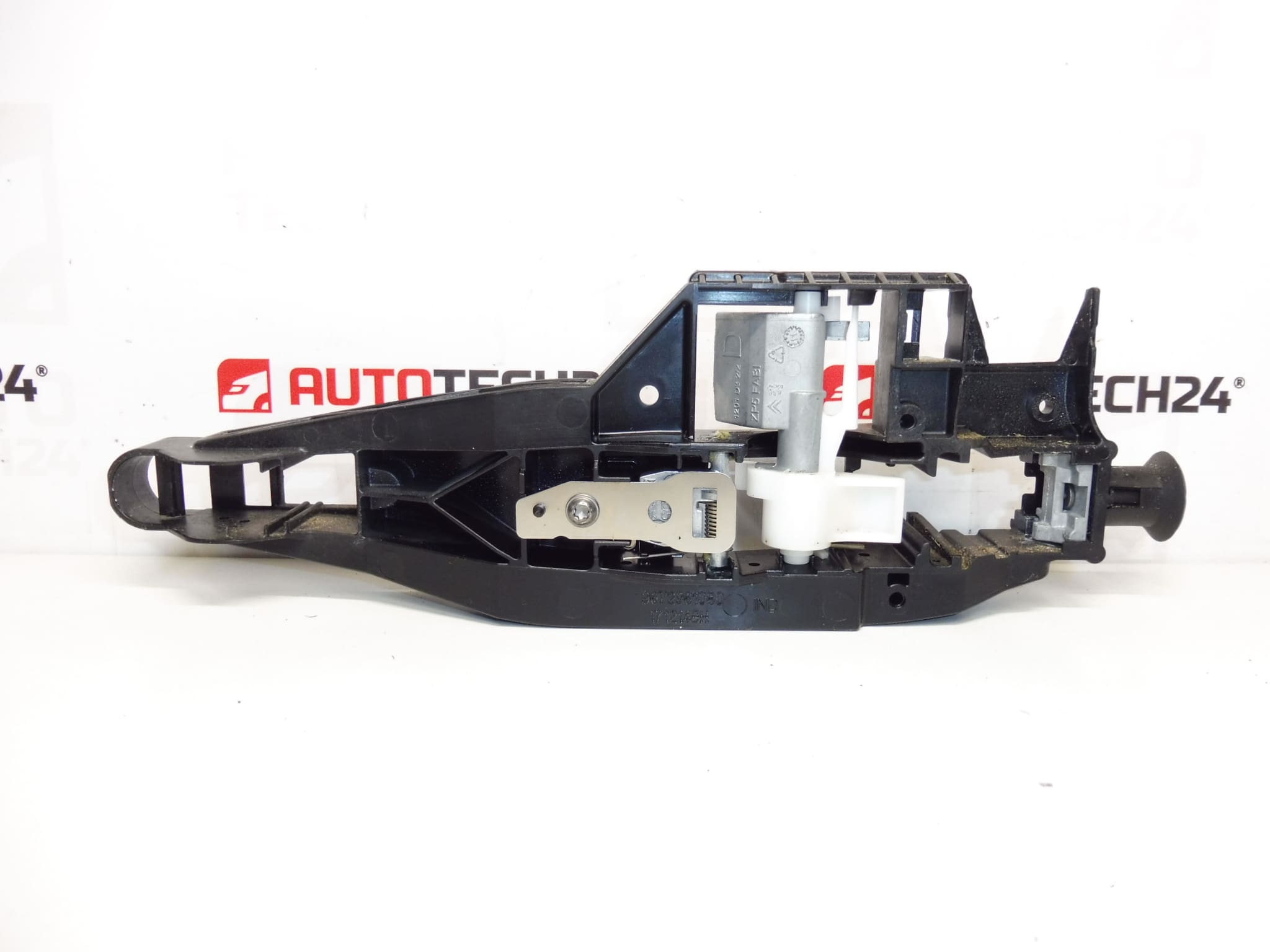 Fixation de la poignée de porte arrière droite pour Citroën C3 Picasso 9109E7 – Image 2