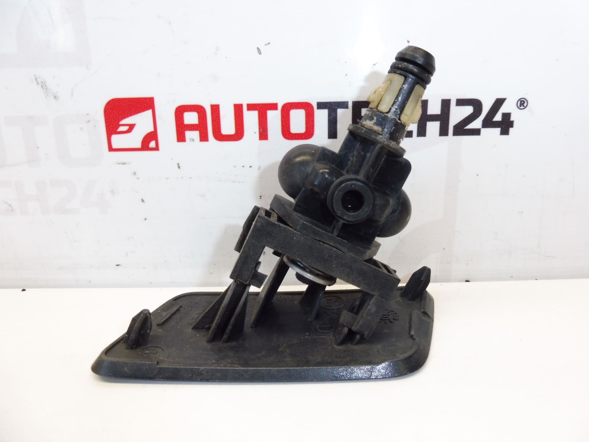 Buse et cache de lave-phares droit pour Citroën C5 II 6438P5 7414JC – Image 2