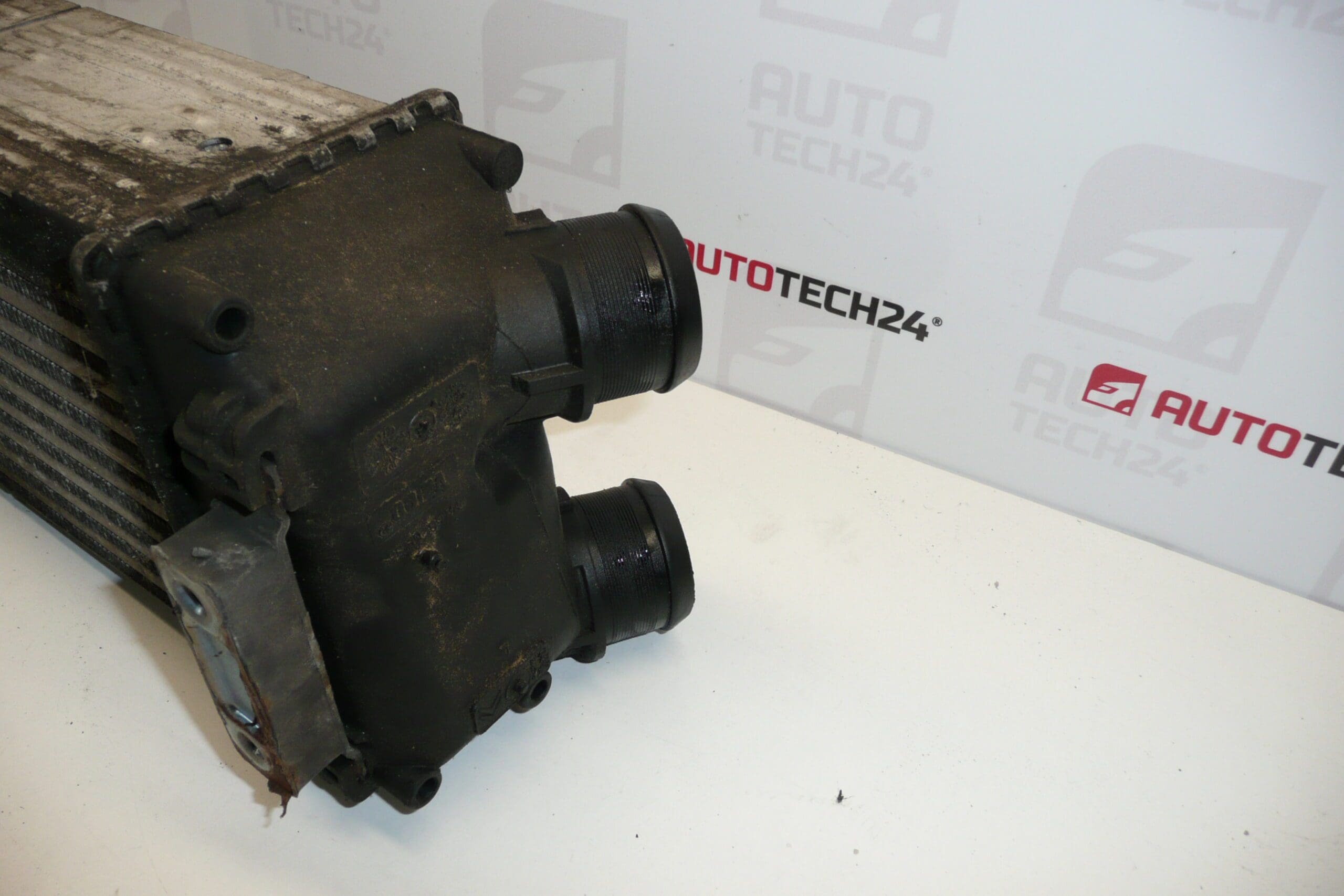 Refroidisseur d'air 1.6 HDi pour Citroën/Peugeot 9648551880 0384H5 – Image 2
