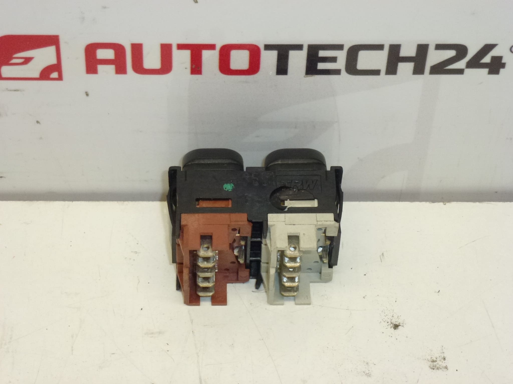 Interrupteur de lève-vitre arrière pour Citroën Xsara 6552KV – Image 2