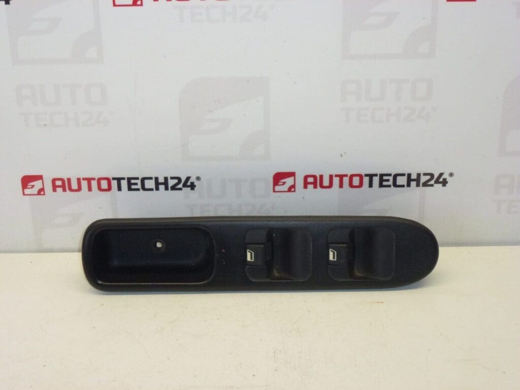 Lève vitre Peugeot 307 6554E9