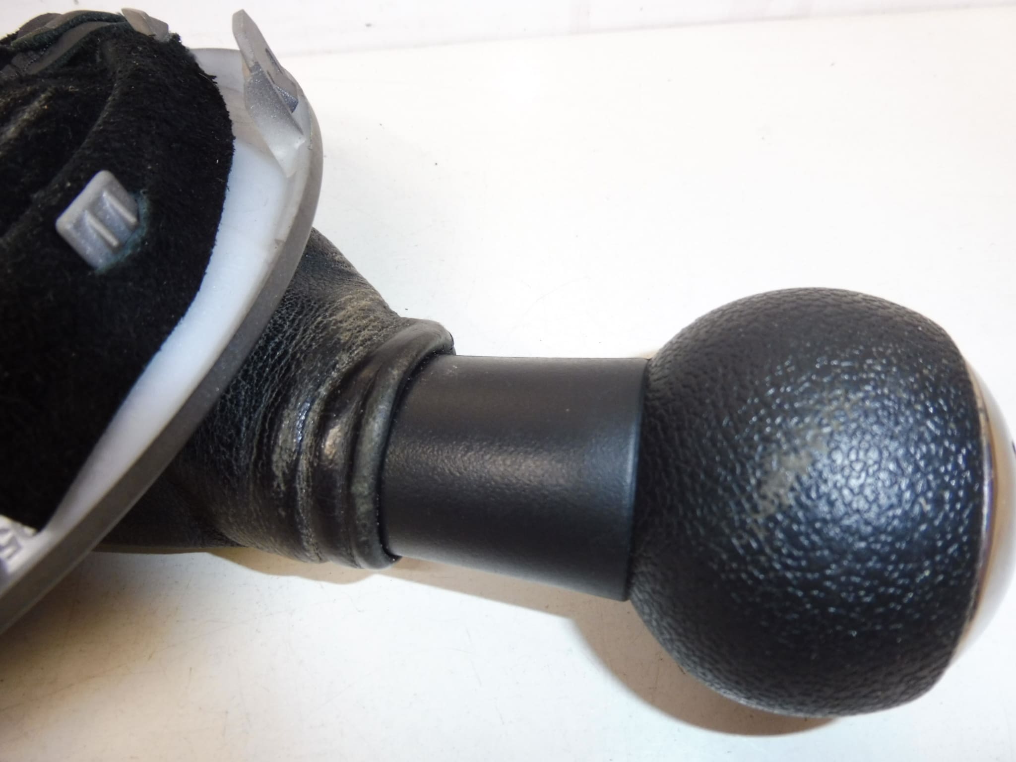 Levier de vitesse avec soufflet pour Citroën C4 Picasso - Références : 2403CN, 7589JJ, 7591B3 – Image 2