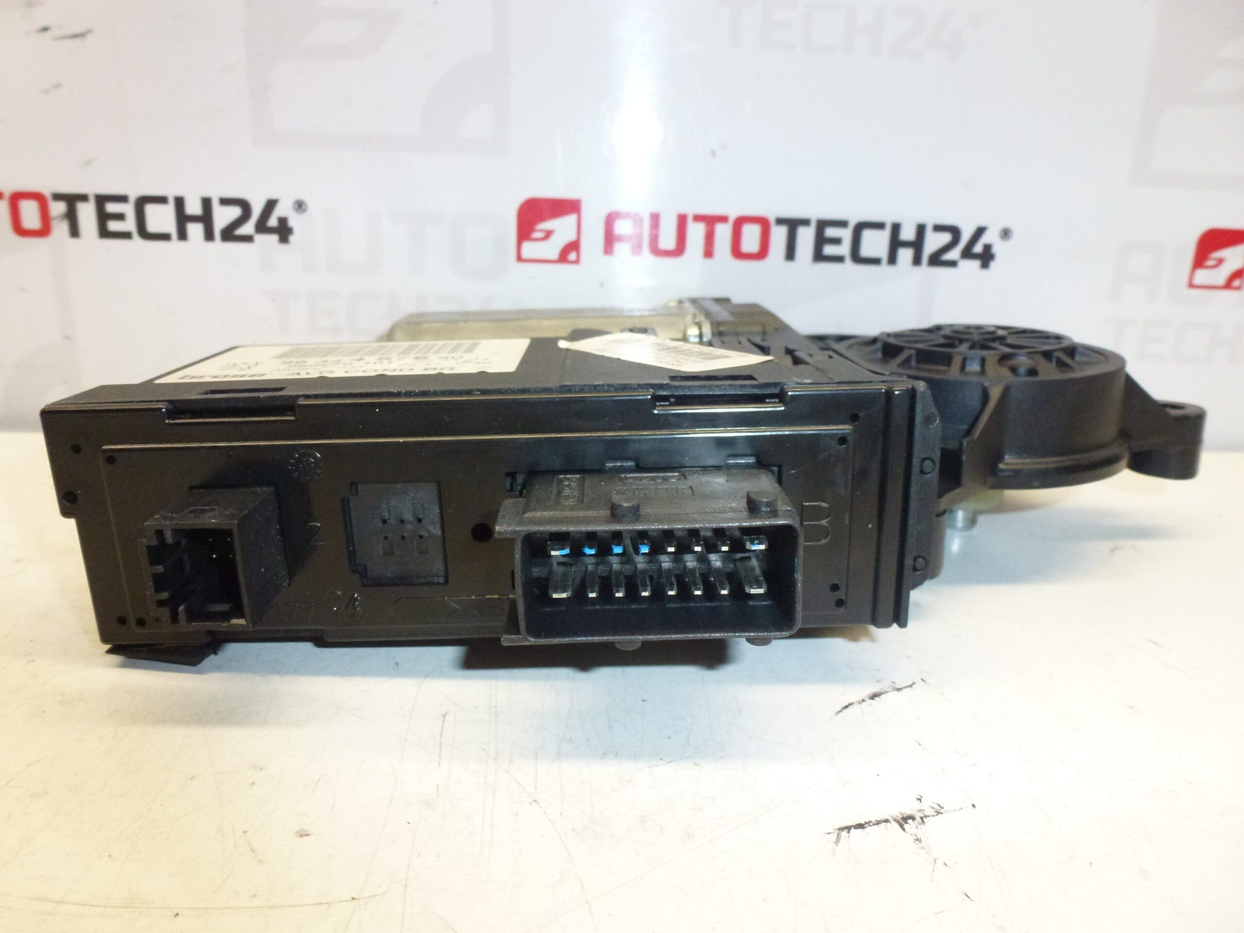 Moteur de lève-vitre avant gauche pour Peugeot 307 9634457580 9221N5 – Image 2