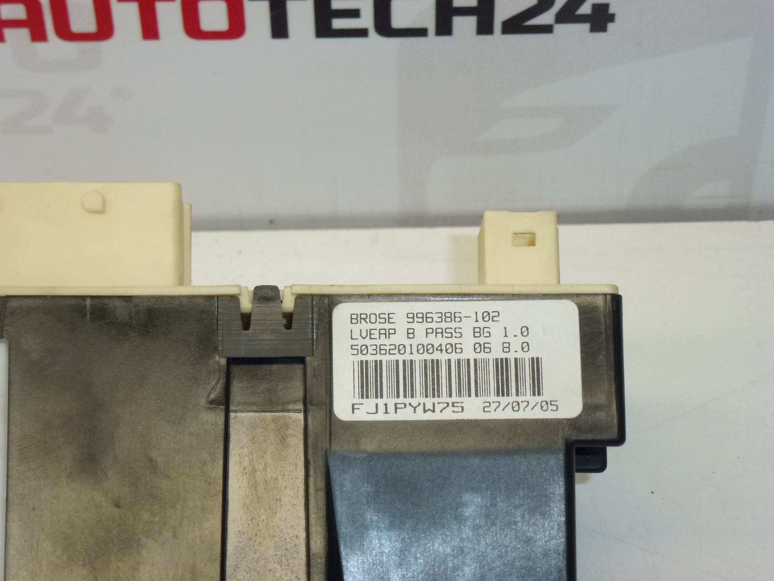 Moteur de lève-vitre avant droit pour Peugeot 307 CC 9660037580 9222CK – Image 2