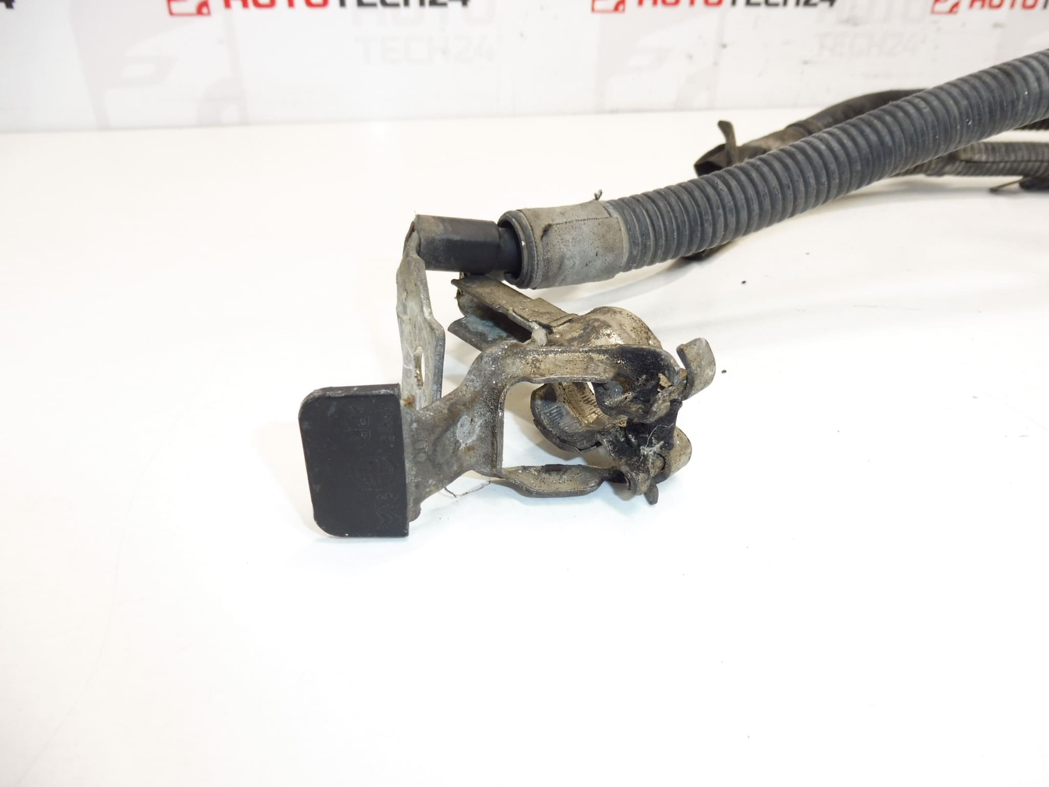 Faisceau principal positif Citroën/Peugeot 1.4 HDi 66 kW 9650182780 9640616380 5642CG – Image 2