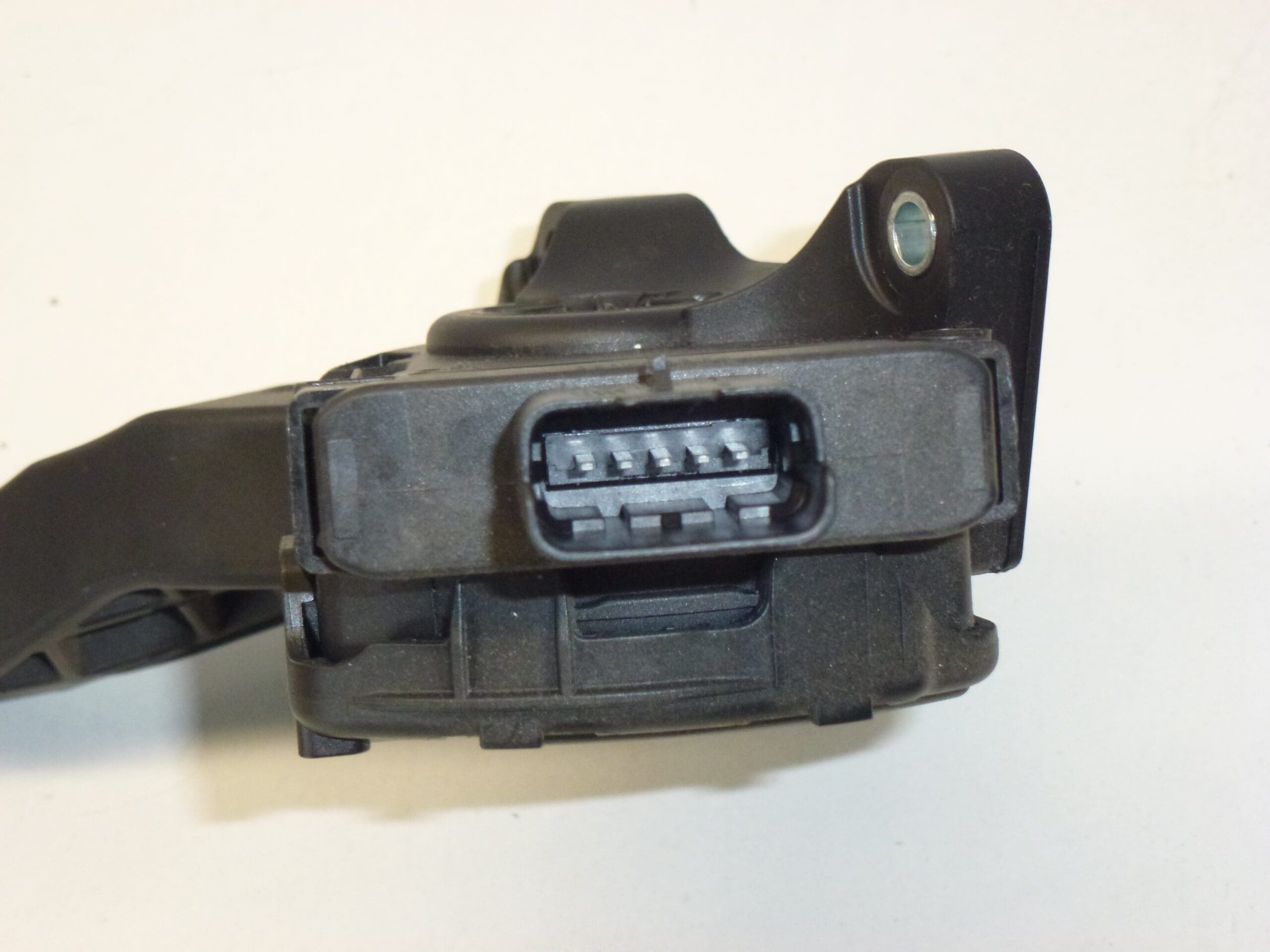 Pédale d'accélérateur HELLA PSA Citroën Peugeot 9681530380 1601Y4 – Image 2